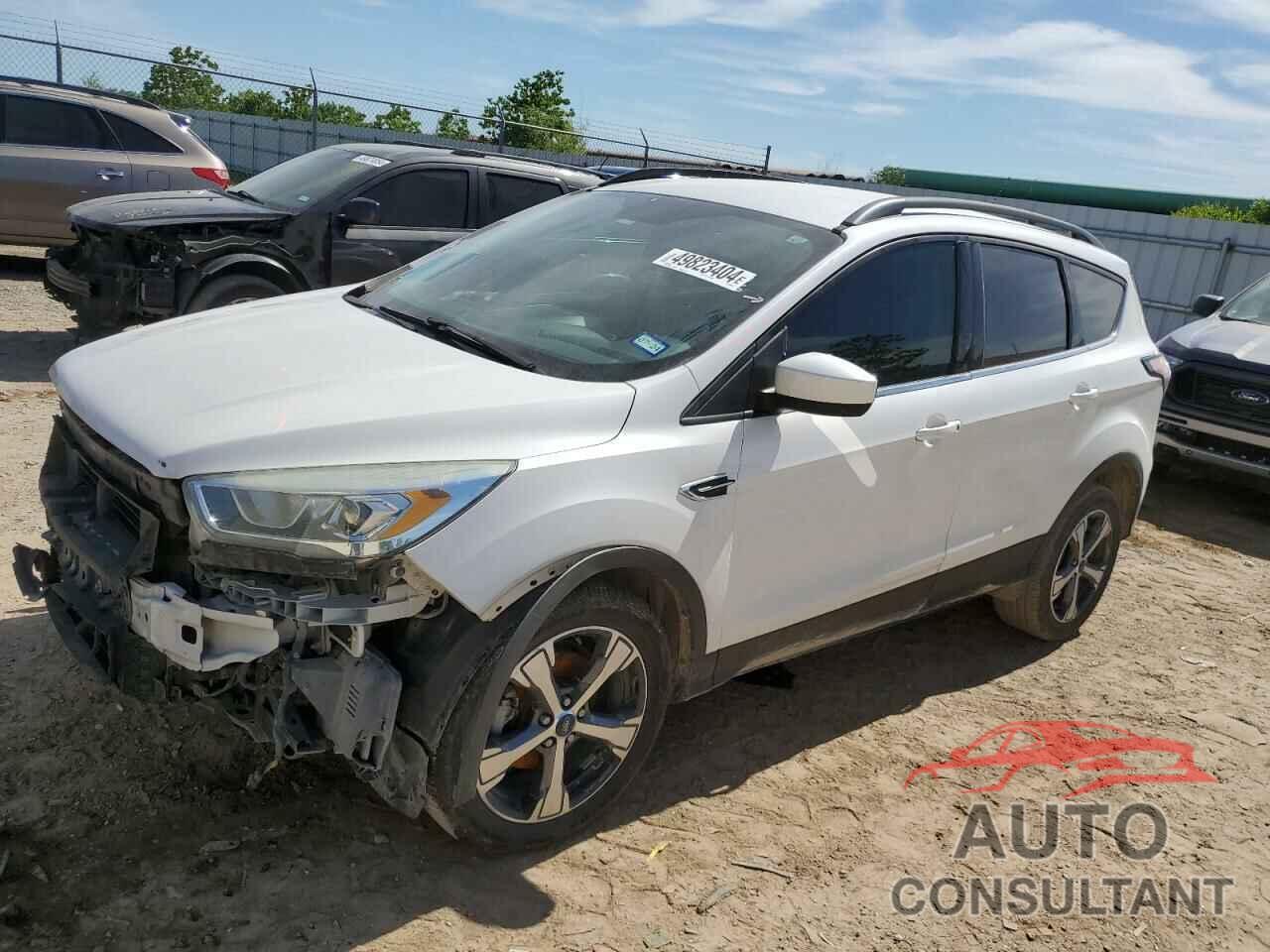 FORD ESCAPE 2017 - 1FMCU0GD5HUB60045