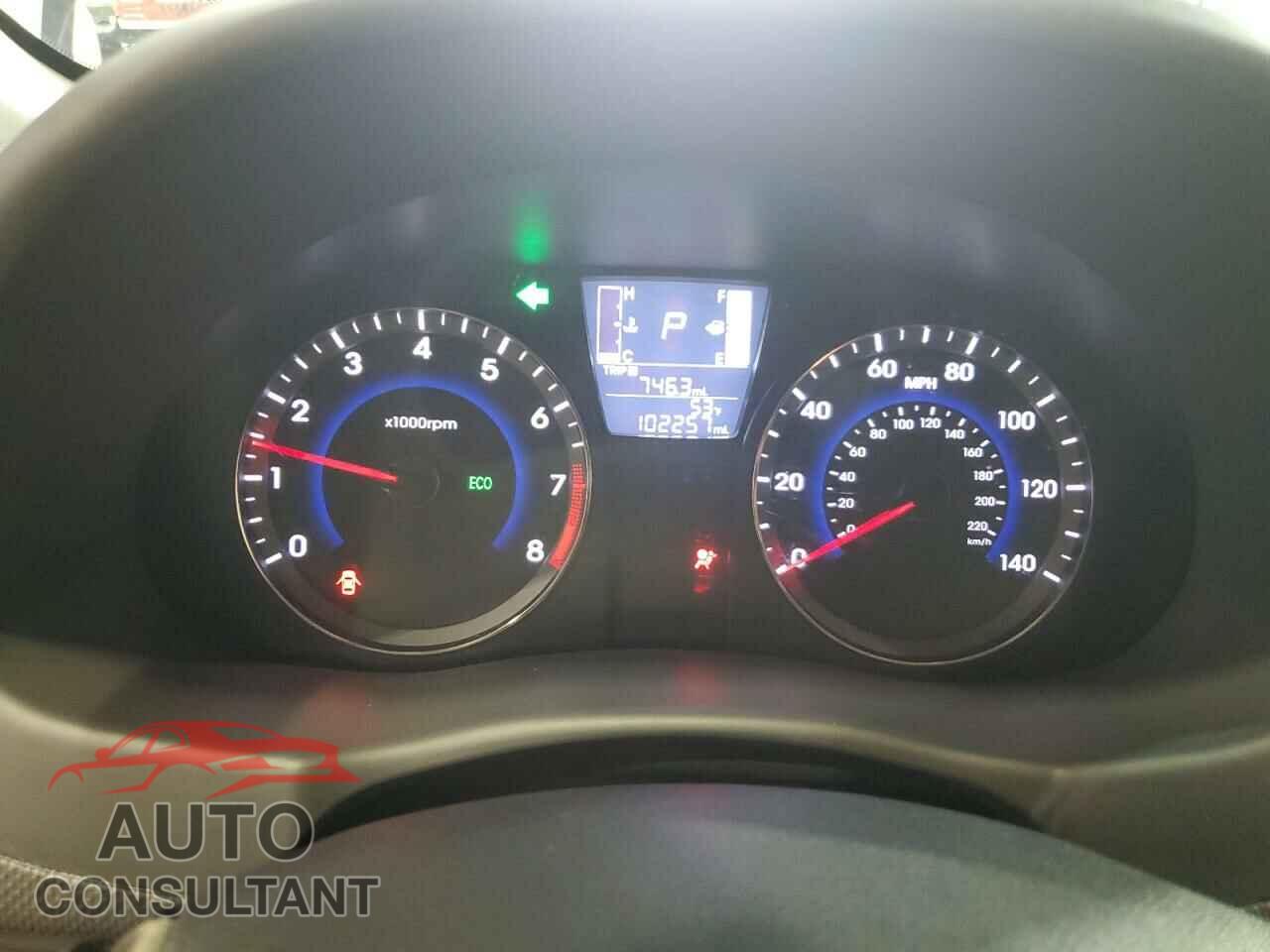 HYUNDAI ACCENT 2015 - KMHCT4AE1FU835320