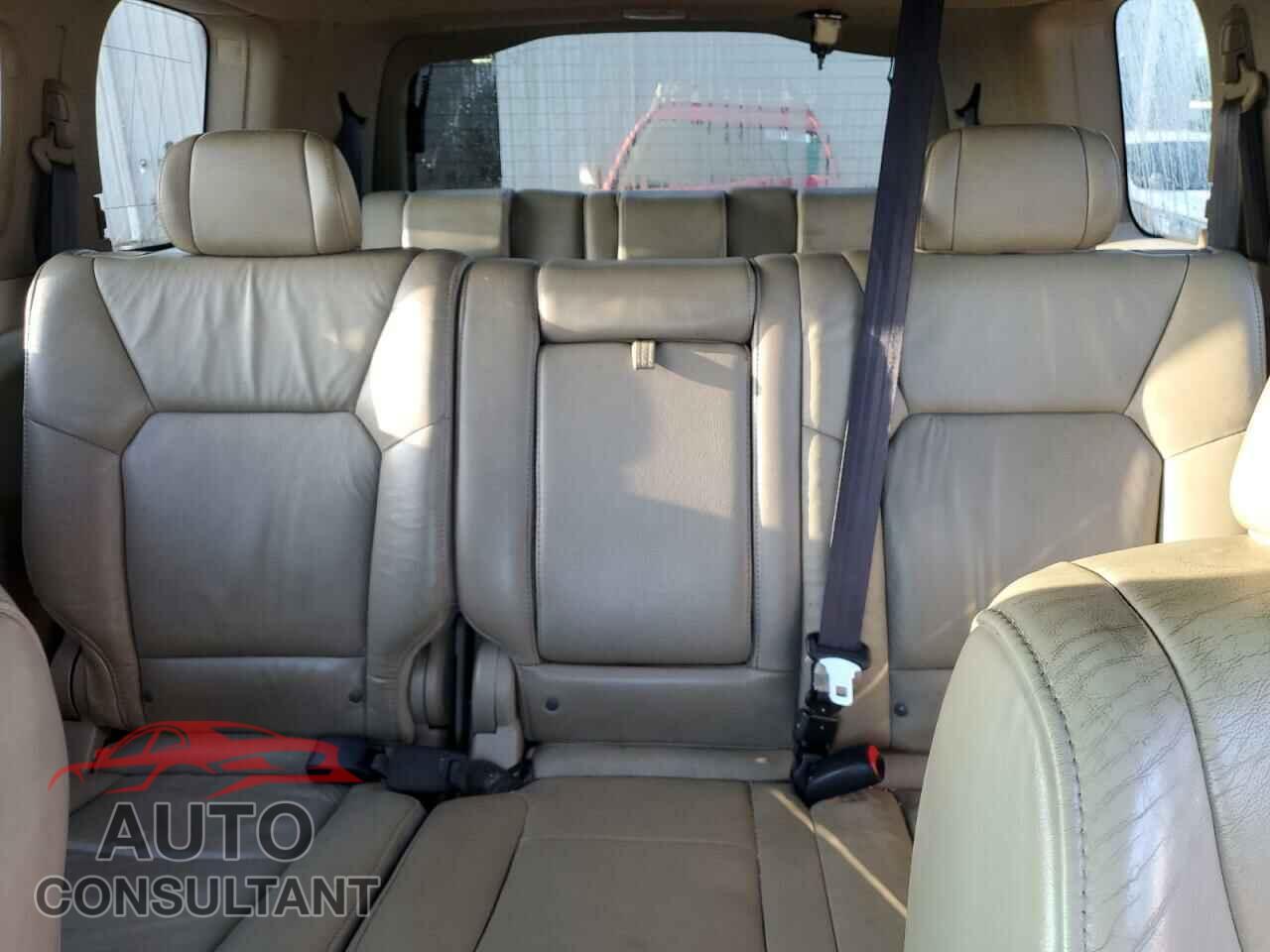 HONDA PILOT 2011 - 5FNYF3H58BB044836