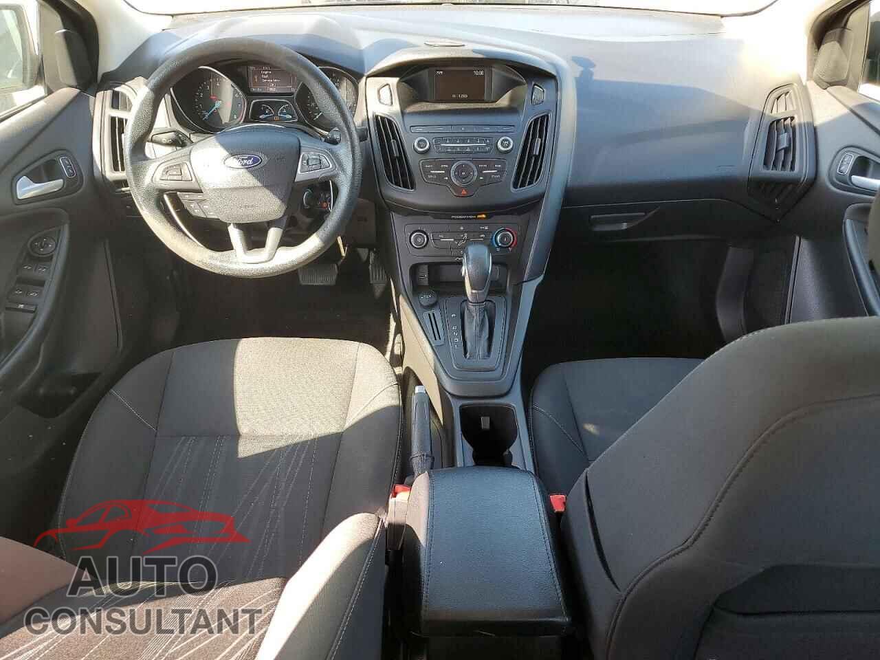 FORD FOCUS 2018 - 1FADP3F23JL207320