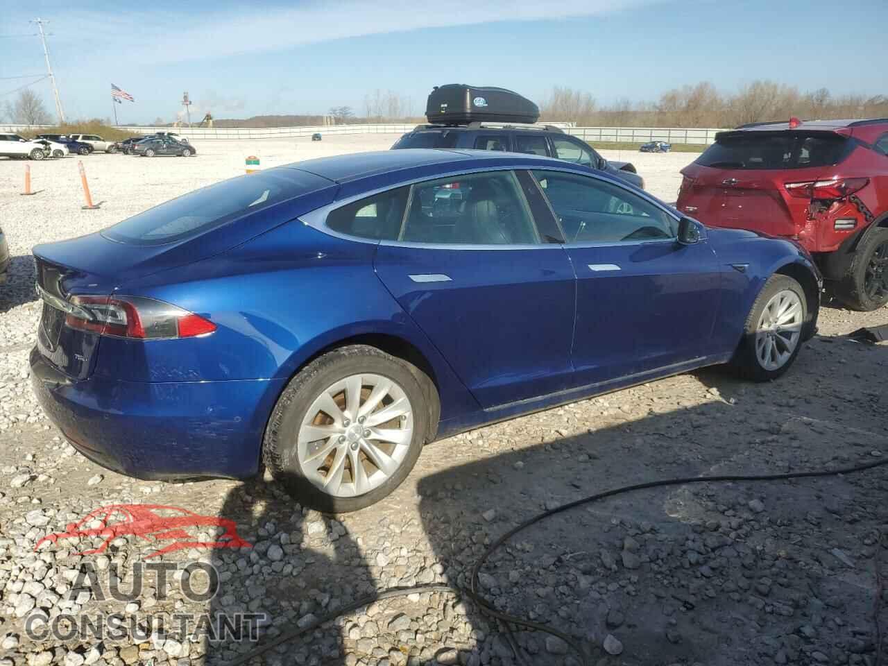 TESLA MODEL S 2017 - 5YJSA1E27HF218360