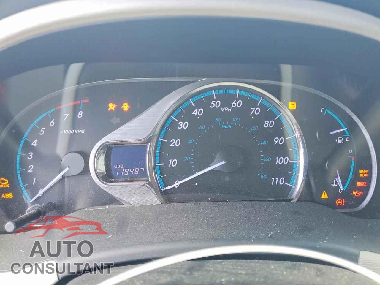 TOYOTA SIENNA 2011 - 5TDYK3DC1BS152064