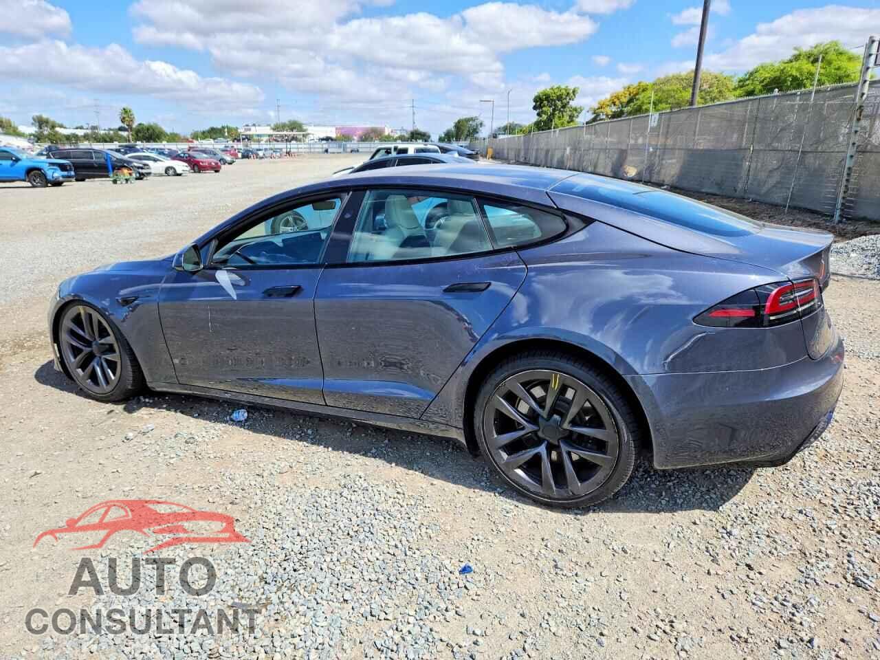 TESLA MODEL S 2023 - 5YJSA1E50PF517598
