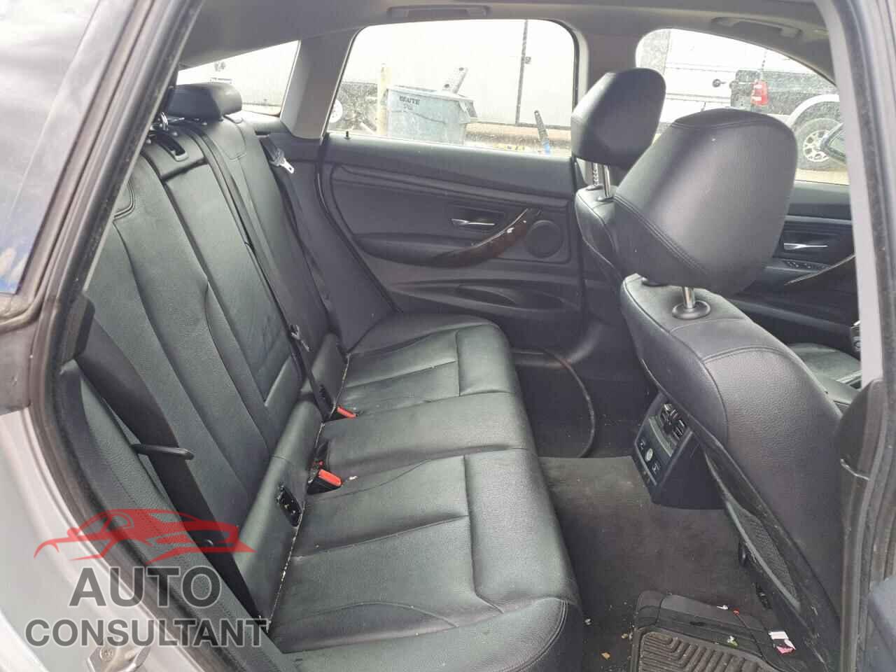 BMW 3 SERIES 2015 - WBA3X5C52FD560078