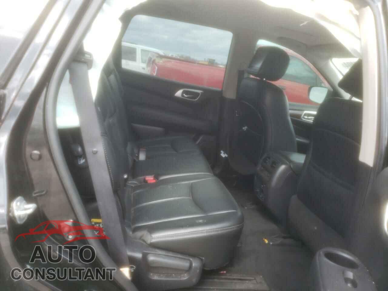 NISSAN PATHFINDER 2017 - 5N1DR2MNXHC607148