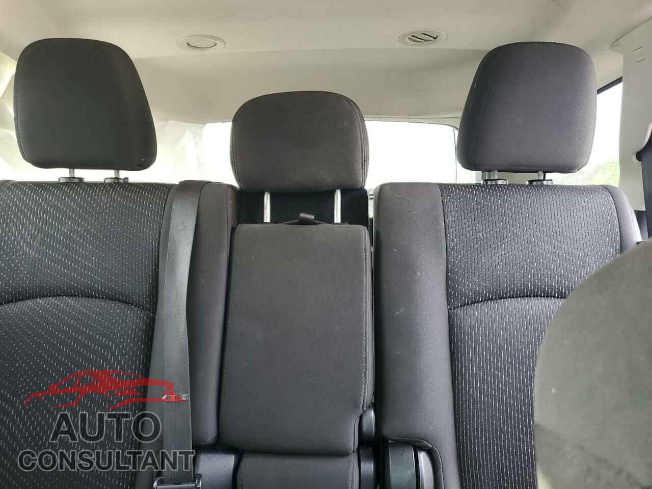 DODGE JOURNEY 2019 - 3C4PDCBB1KT779479