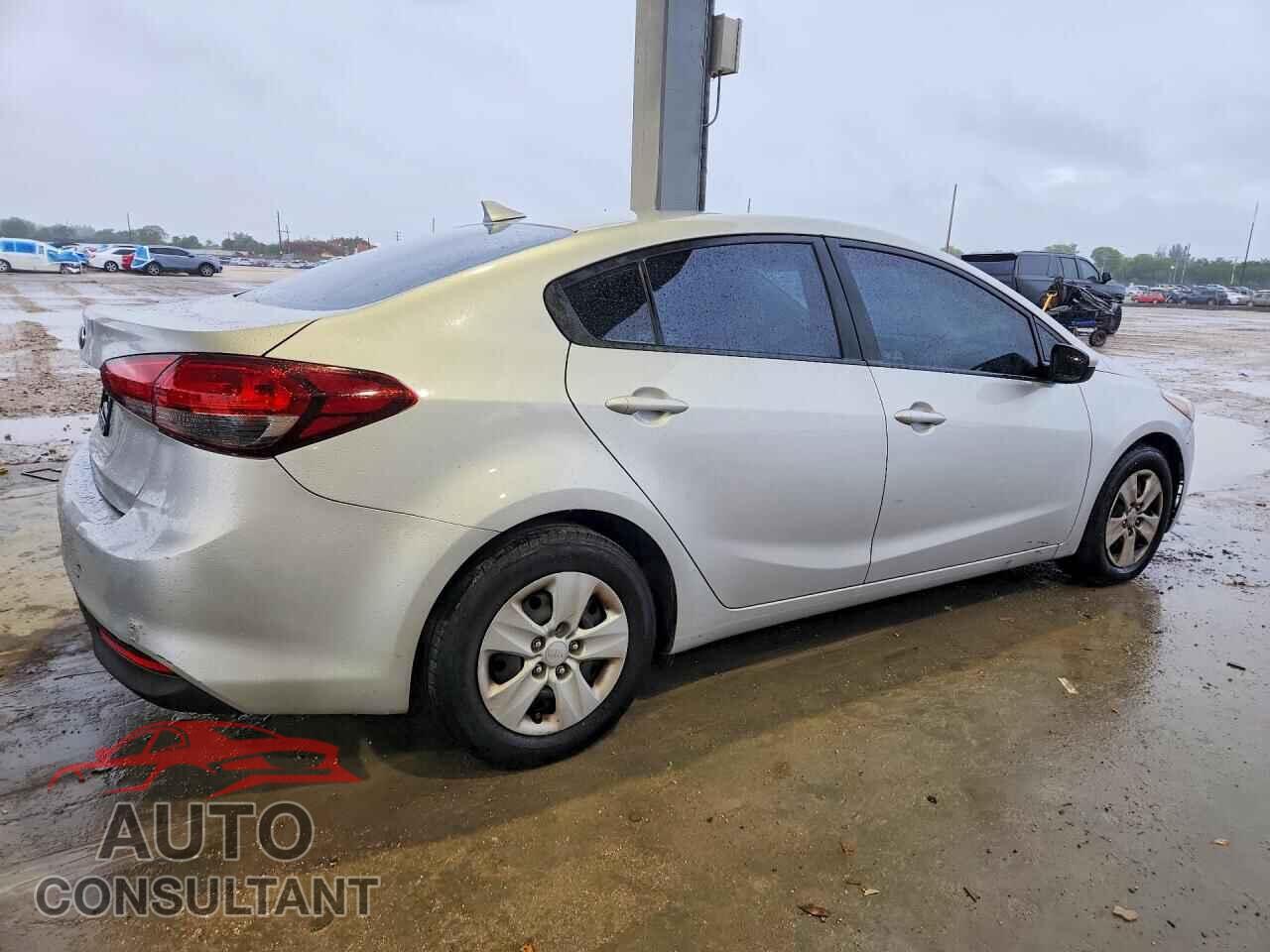KIA FORTE 2017 - 3KPFK4A72HE059478