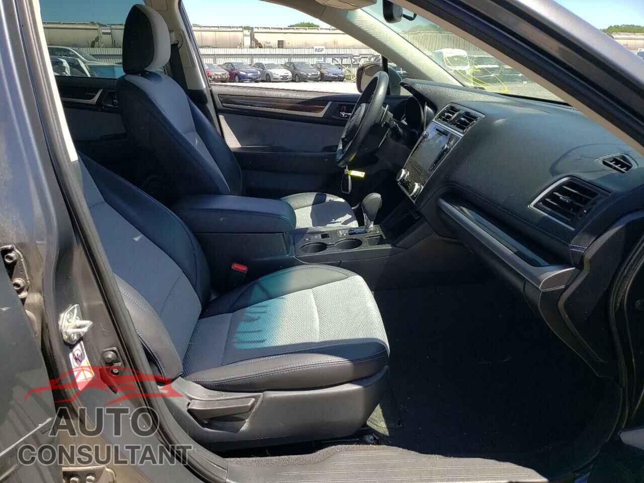SUBARU LEGACY 2018 - 4S3BNAR61J3009779