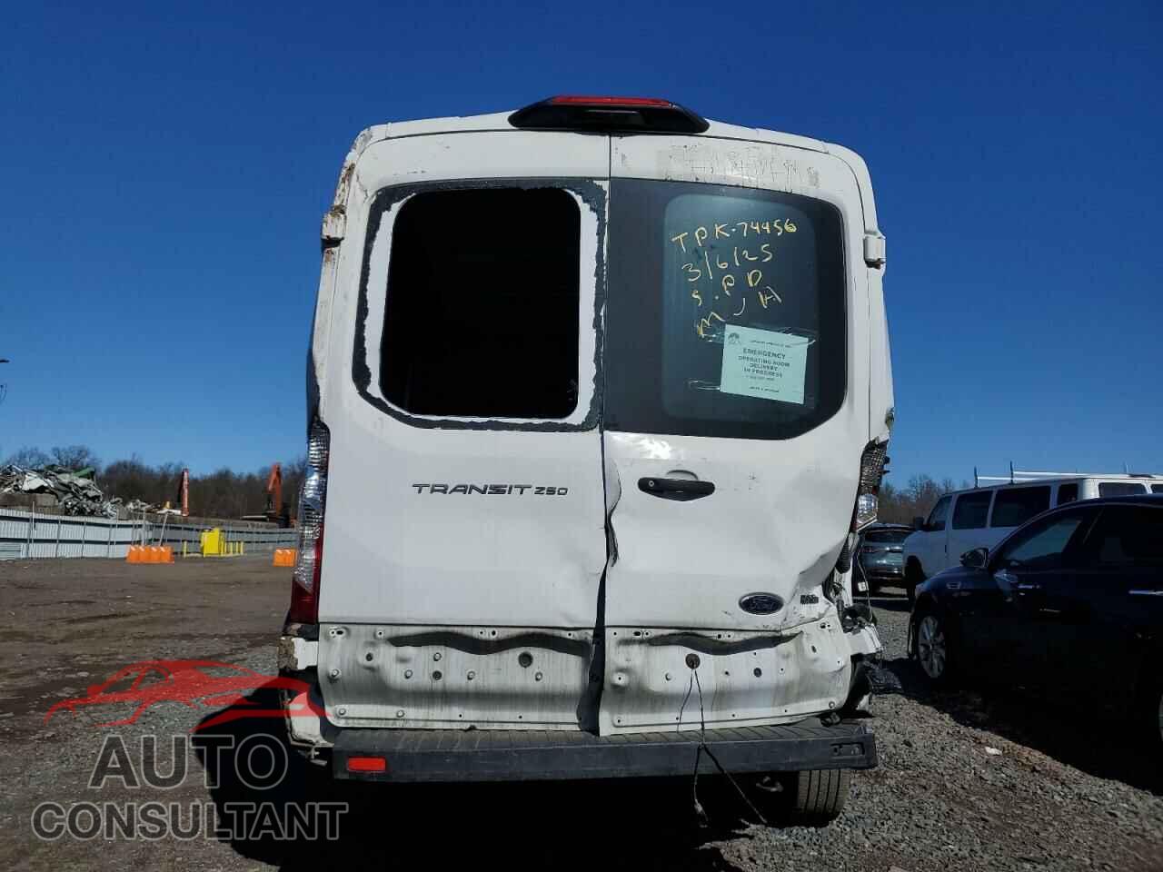 FORD TRANSIT 2022 - 1FTBR1C89NKA67892