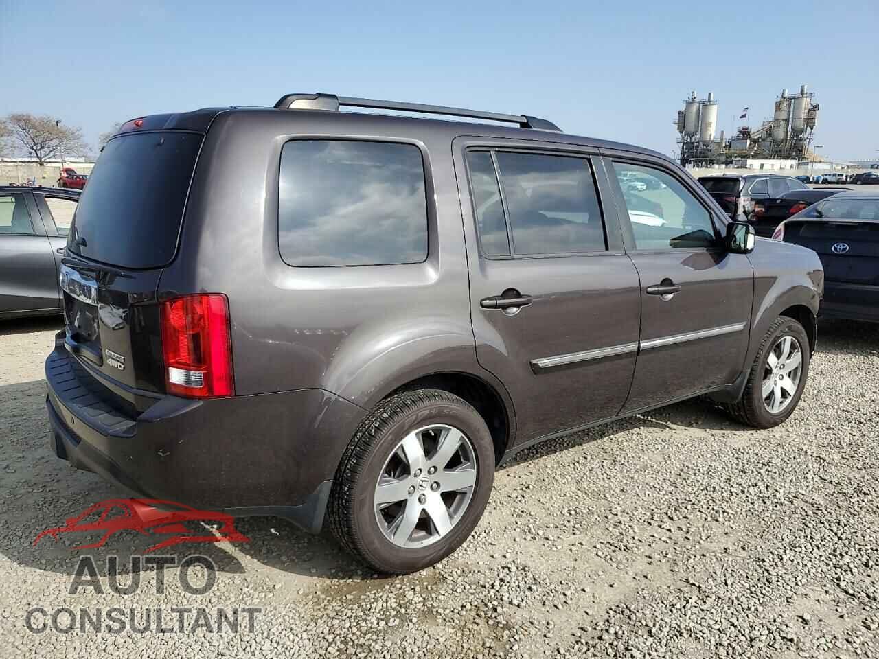 HONDA PILOT 2013 - 5FNYF4H98DB032097