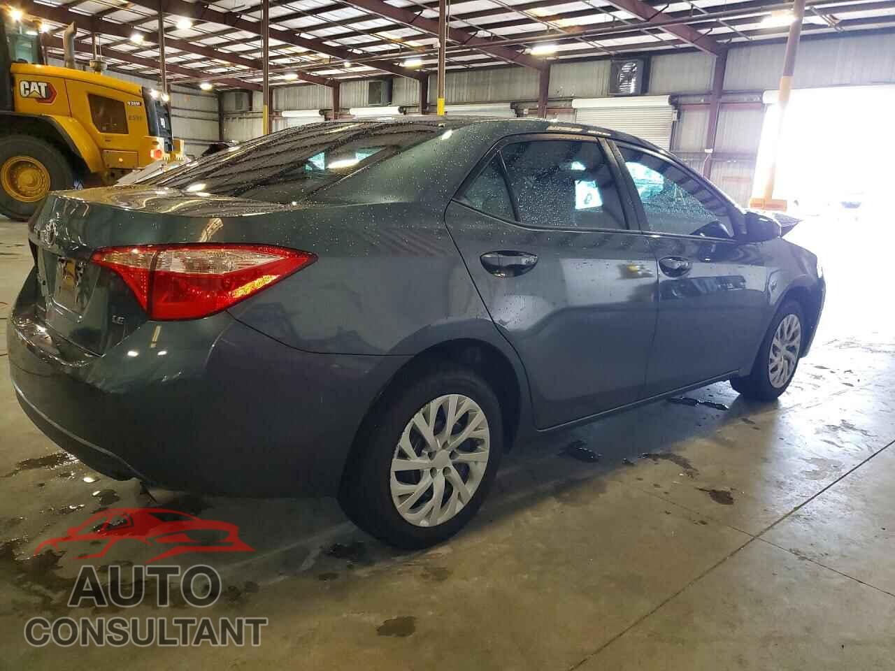 TOYOTA COROLLA 2017 - 5YFBURHEXHP696353