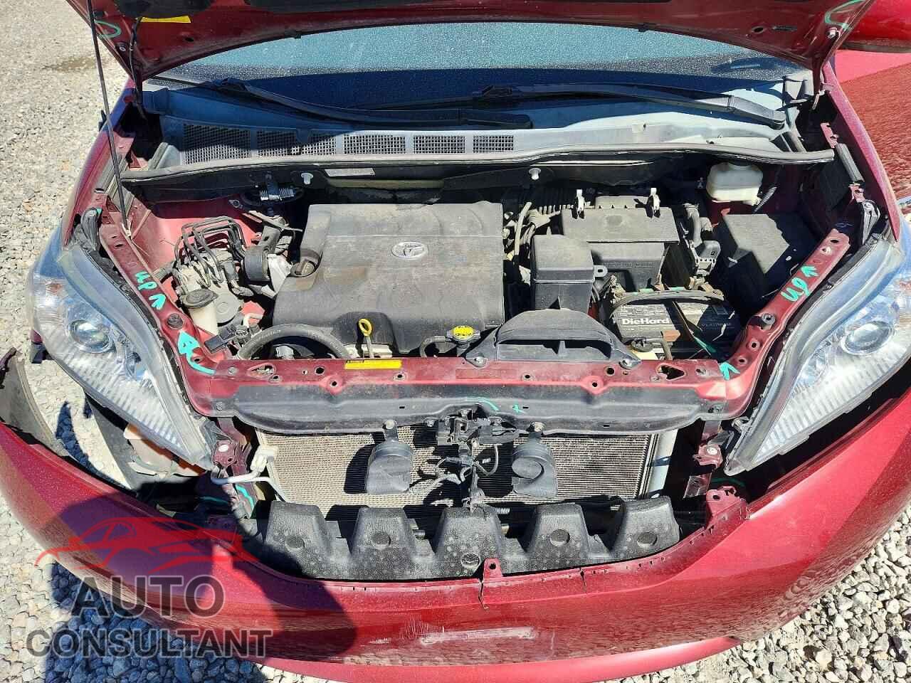 TOYOTA SIENNA 2012 - 5TDYK3DC1CS252358