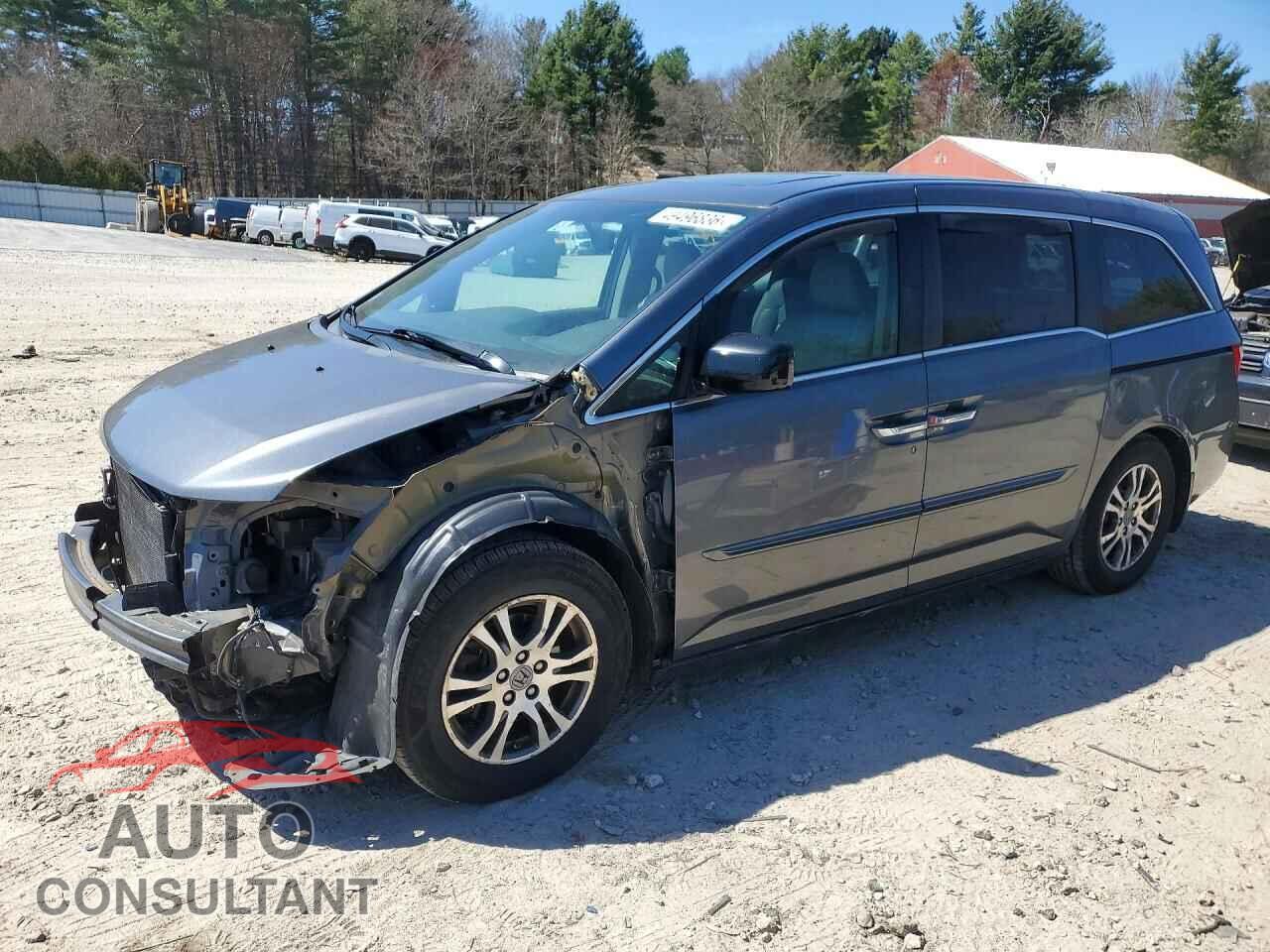 HONDA ODYSSEY 2013 - 5FNRL5H67DB022220