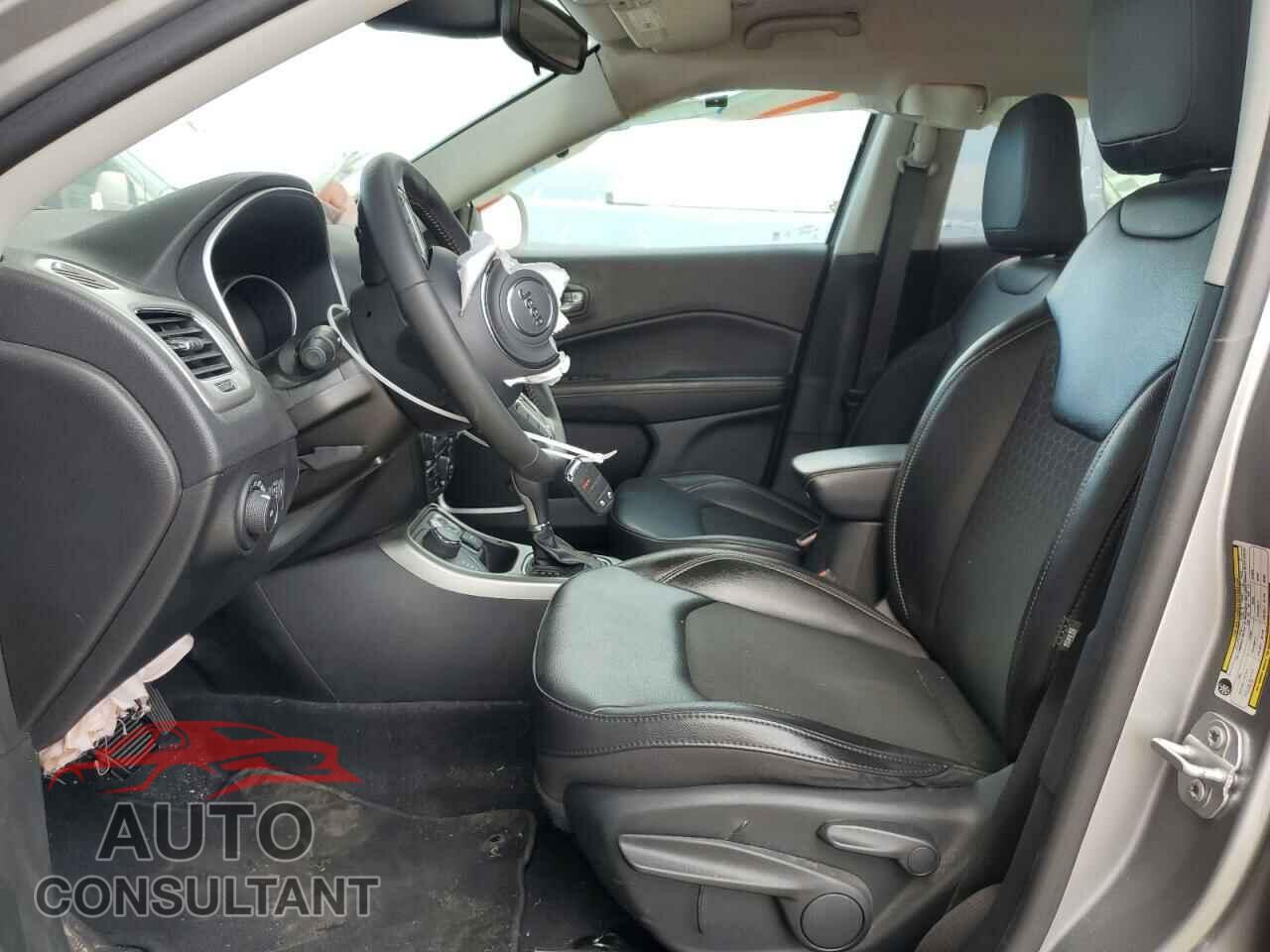 JEEP COMPASS 2019 - 3C4NJDBB0KT791502