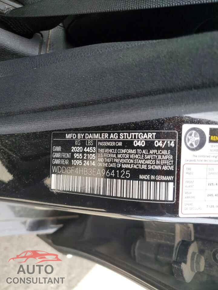 MERCEDES-BENZ C-CLASS 2014 - WDDGF4HB3EA964125