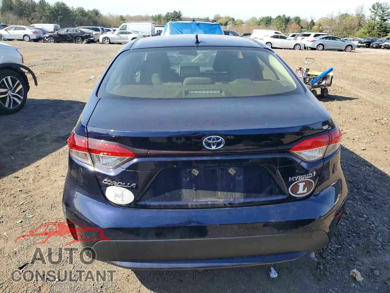 TOYOTA COROLLA 2021 - JTDEAMDE2MJ009752