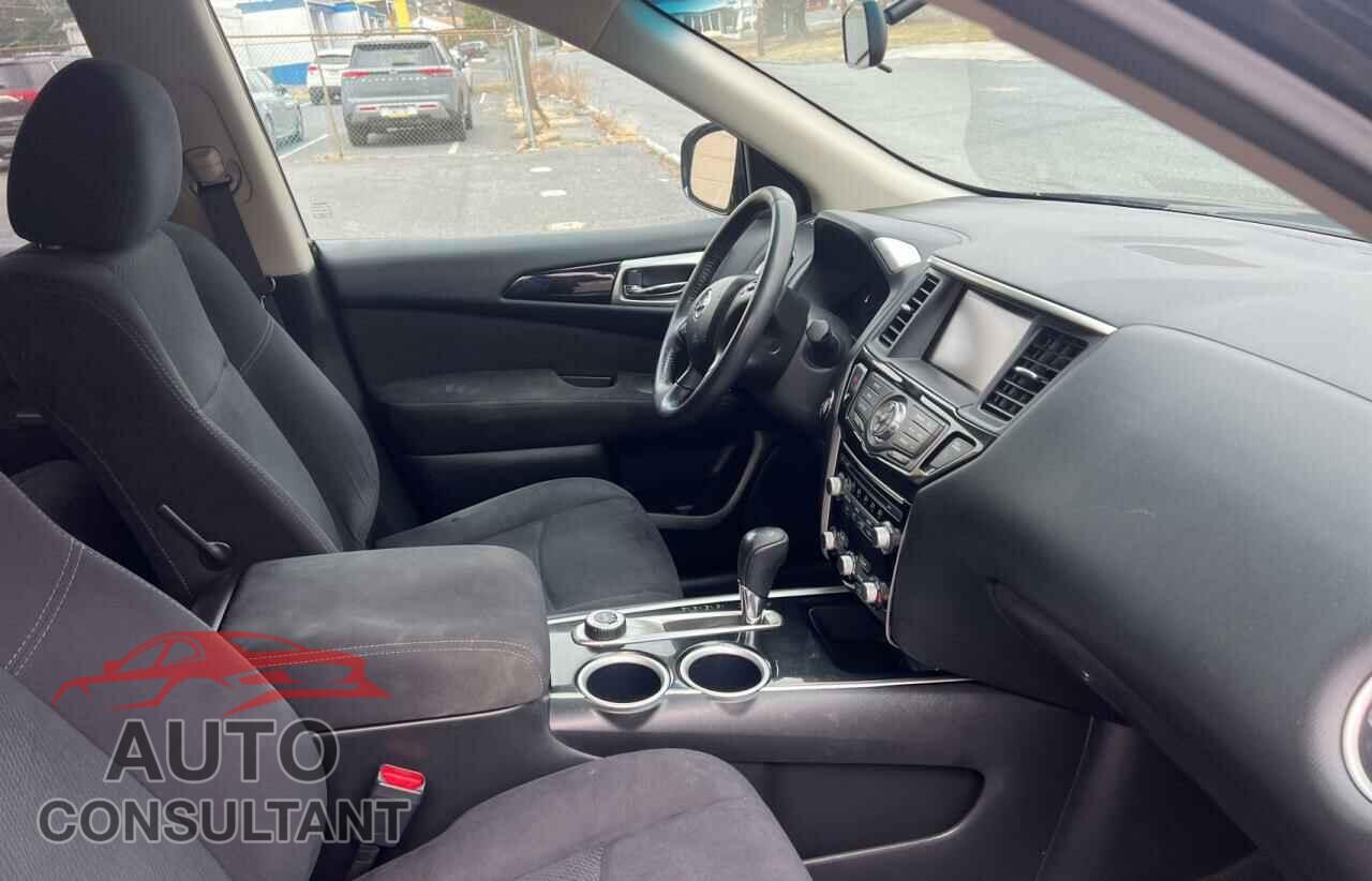 NISSAN PATHFINDER 2013 - 5N1AR2MM1DC659255