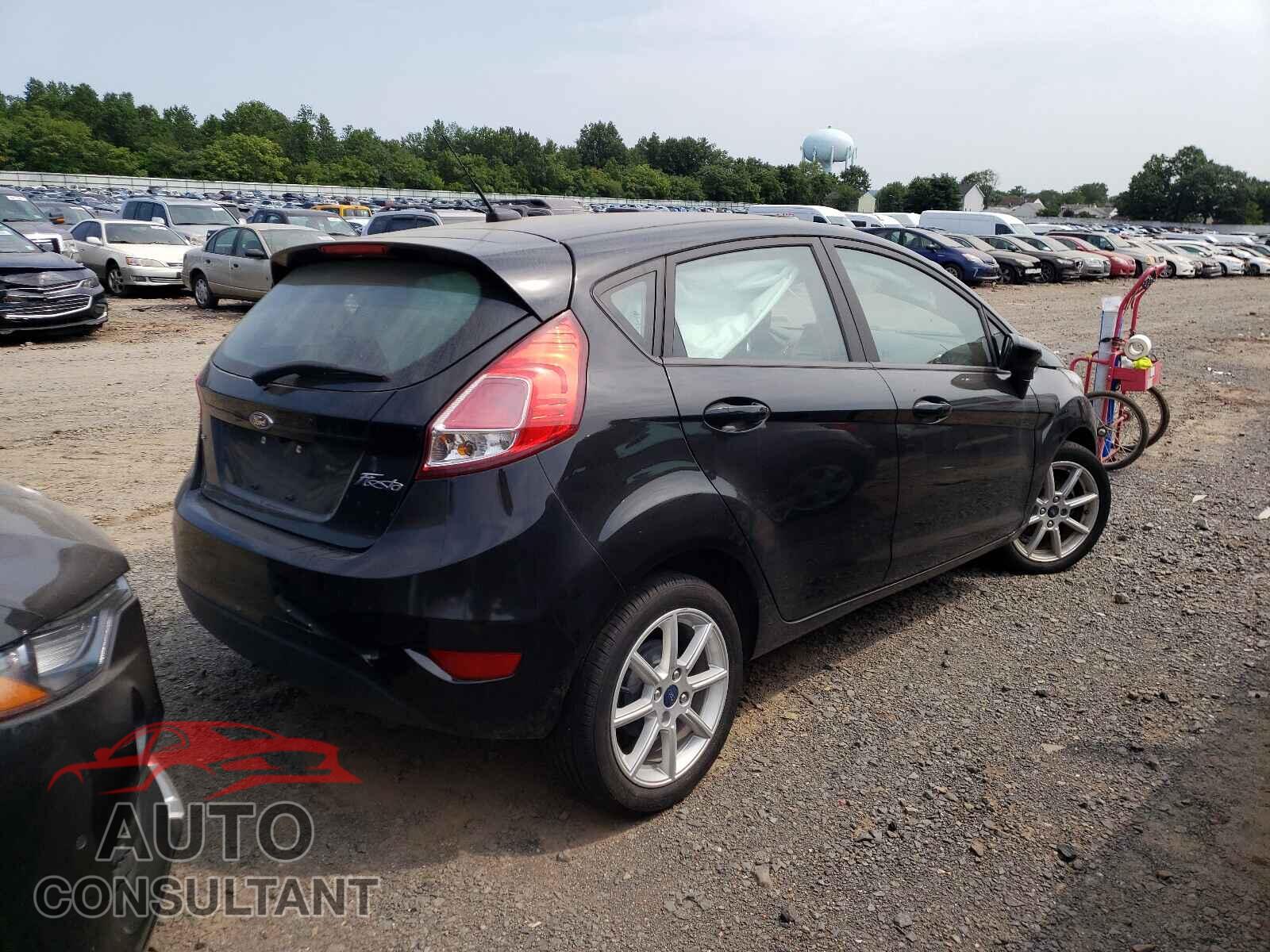 FORD FIESTA 2019 - 3FADP4EJ4KM138619