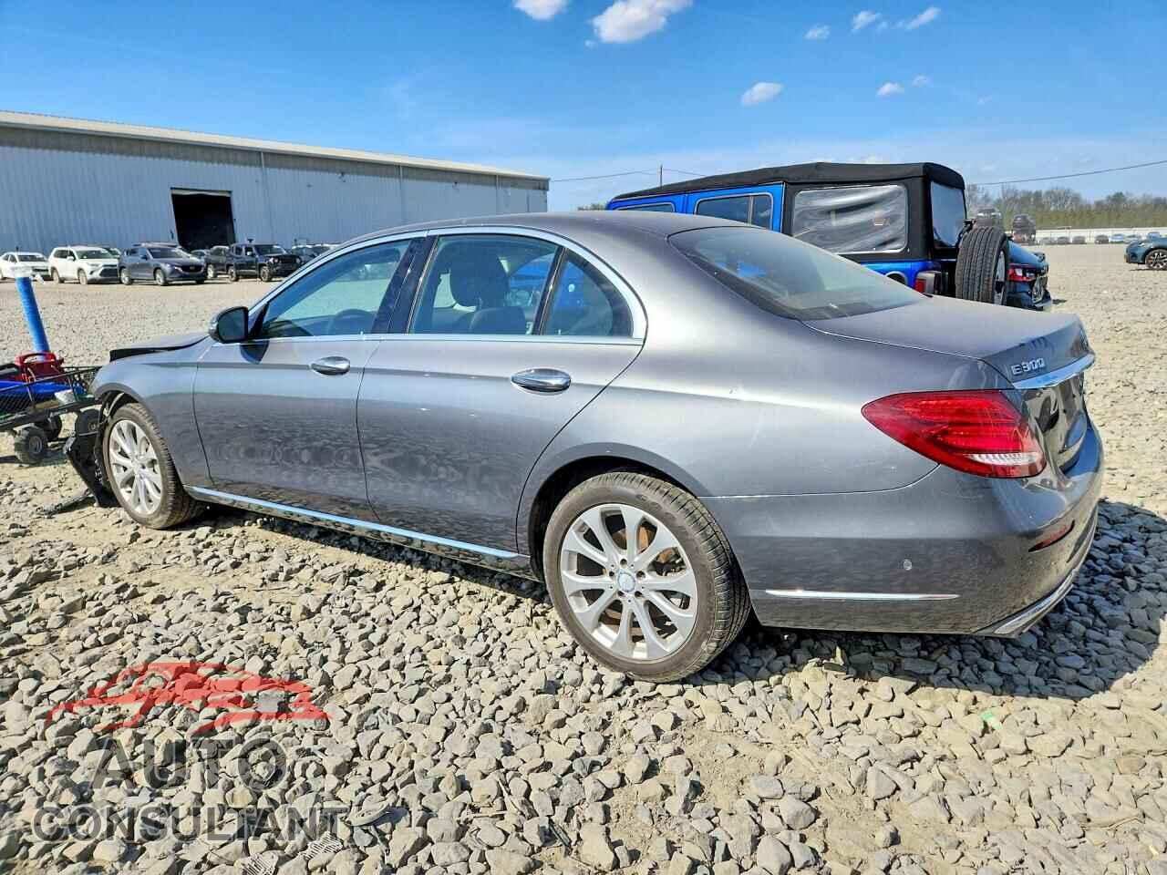 MERCEDES-BENZ E-CLASS 2017 - WDDZF4KB7HA131109