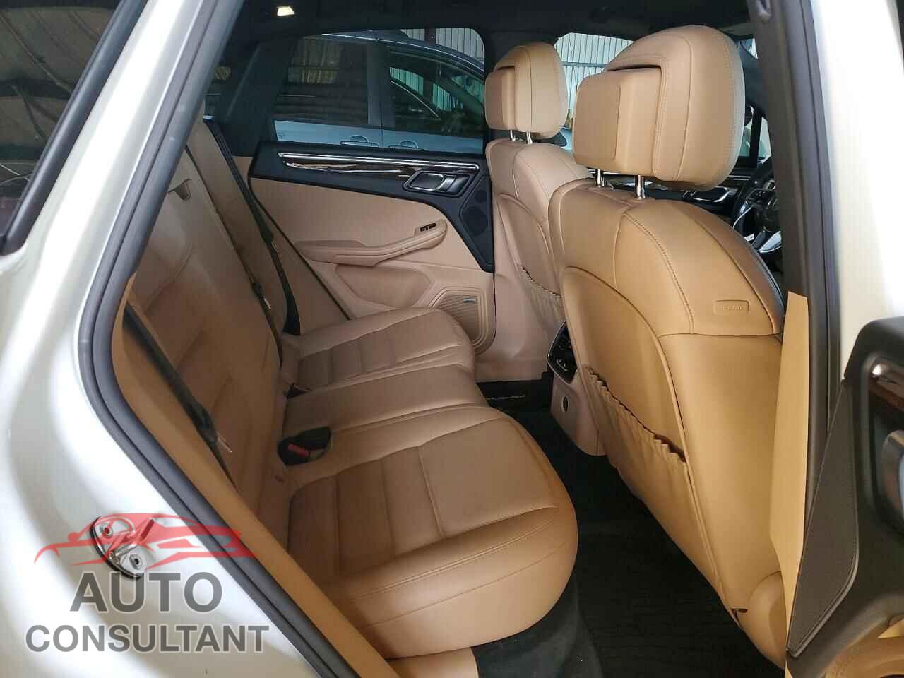 PORSCHE MACAN 2019 - WP1AA2A5XKLB05409