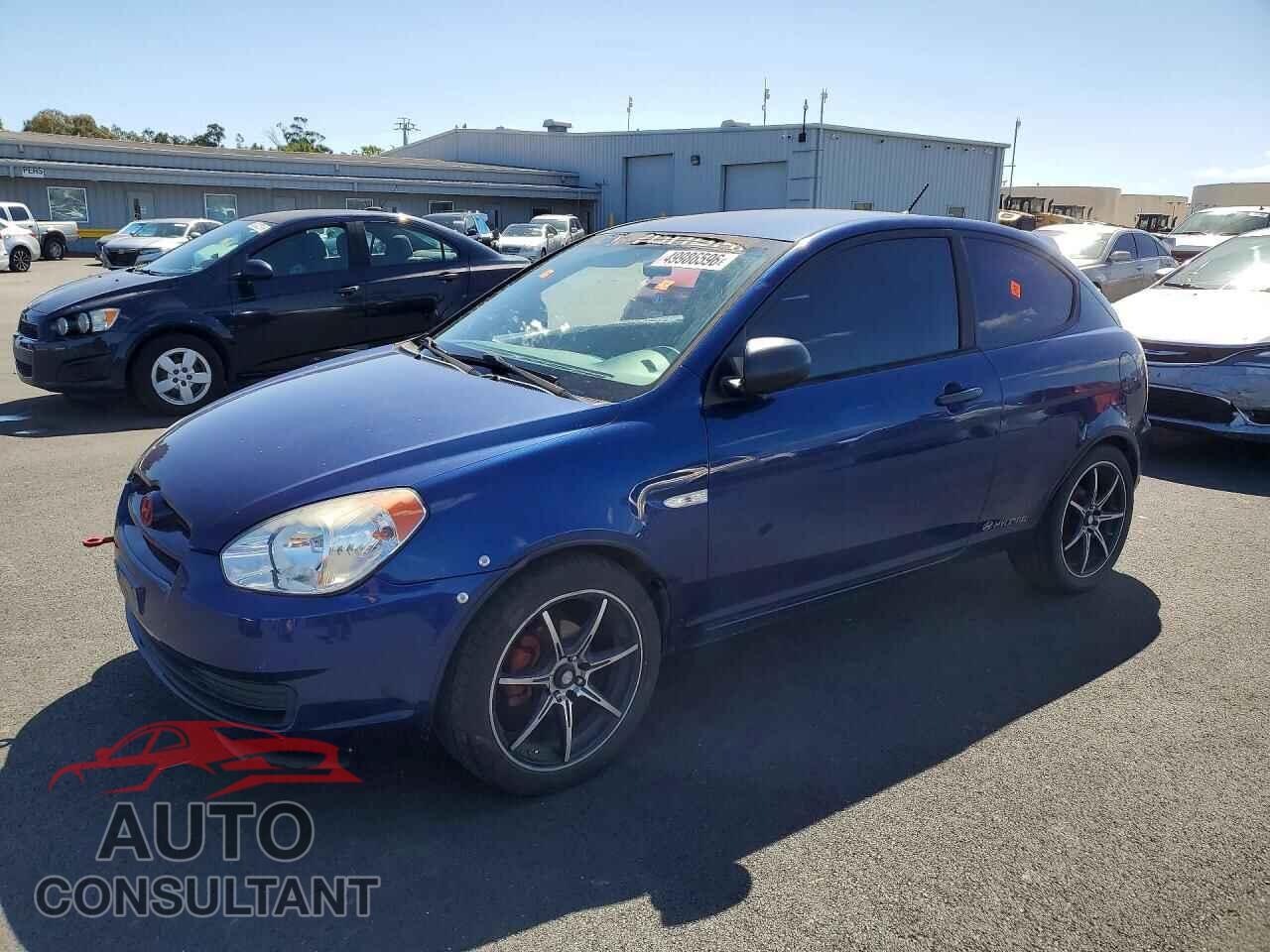 HYUNDAI ACCENT 2011 - KMHCM3AC4BU195748