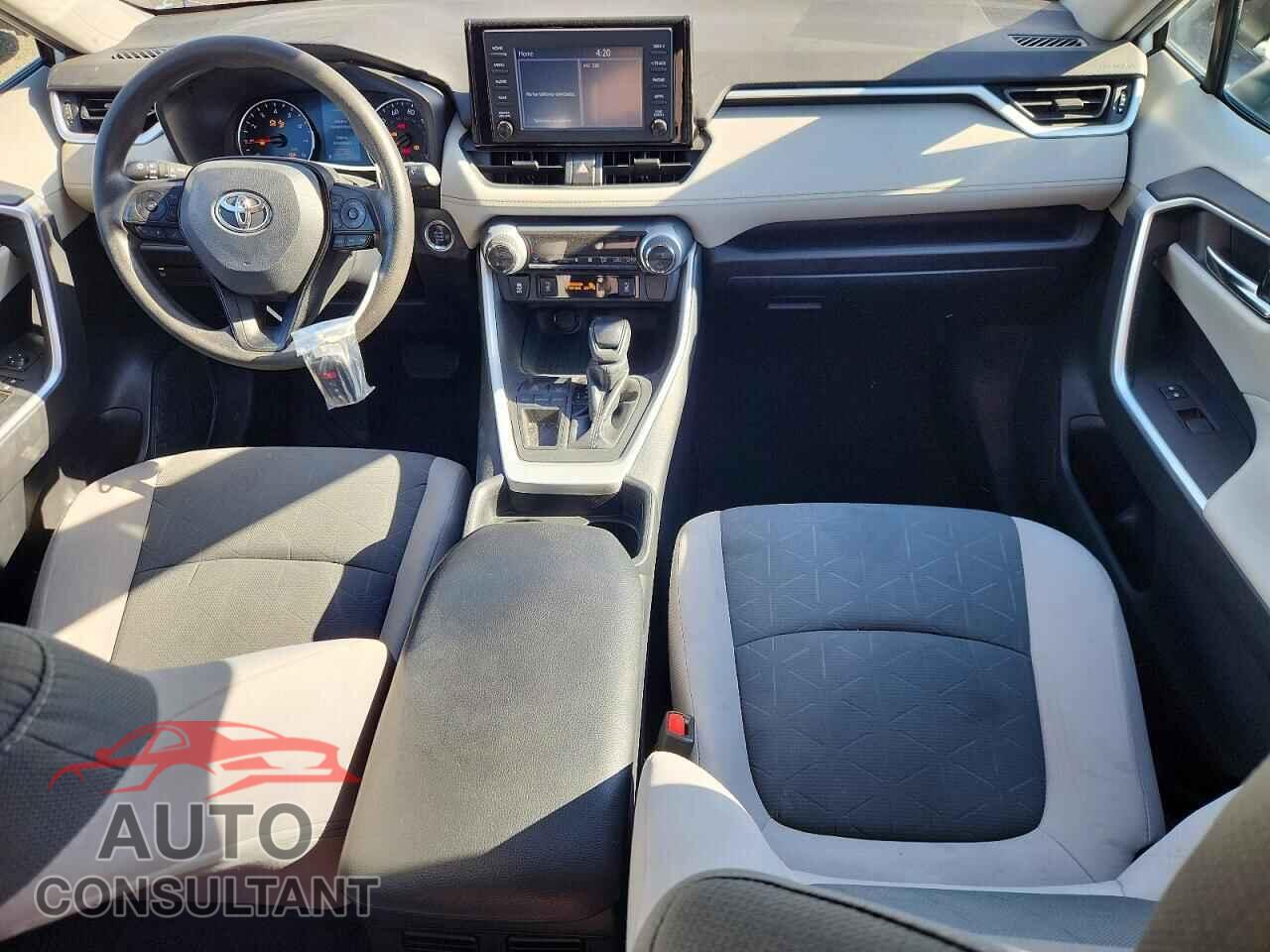 TOYOTA RAV4 2019 - 2T3W1RFV2KW044708