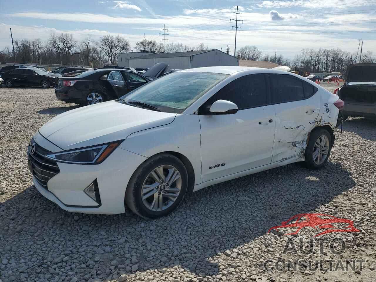 HYUNDAI ELANTRA 2019 - 5NPD84LF6KH469908