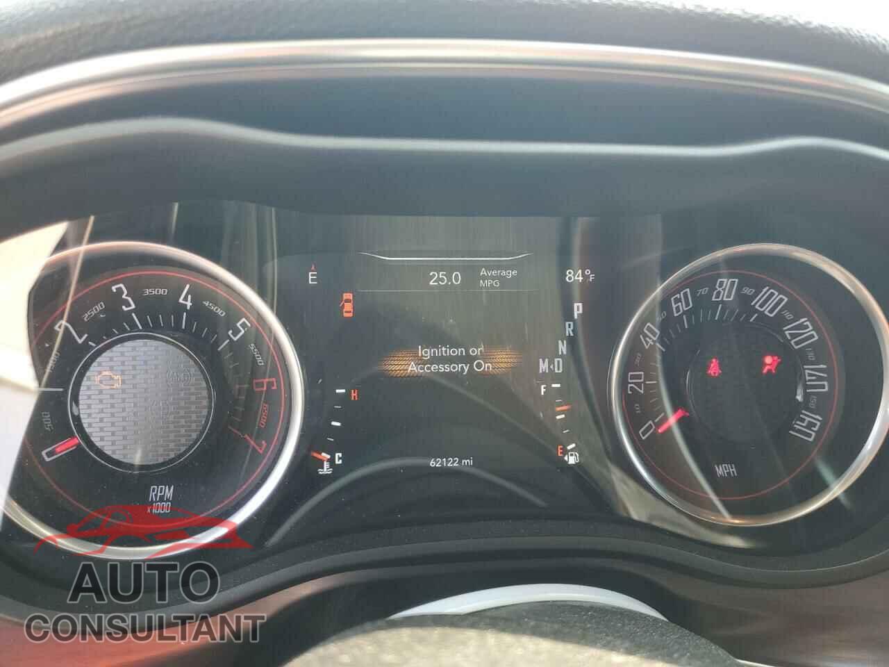 DODGE CHALLENGER 2018 - 2C3CDZBT1JH123756