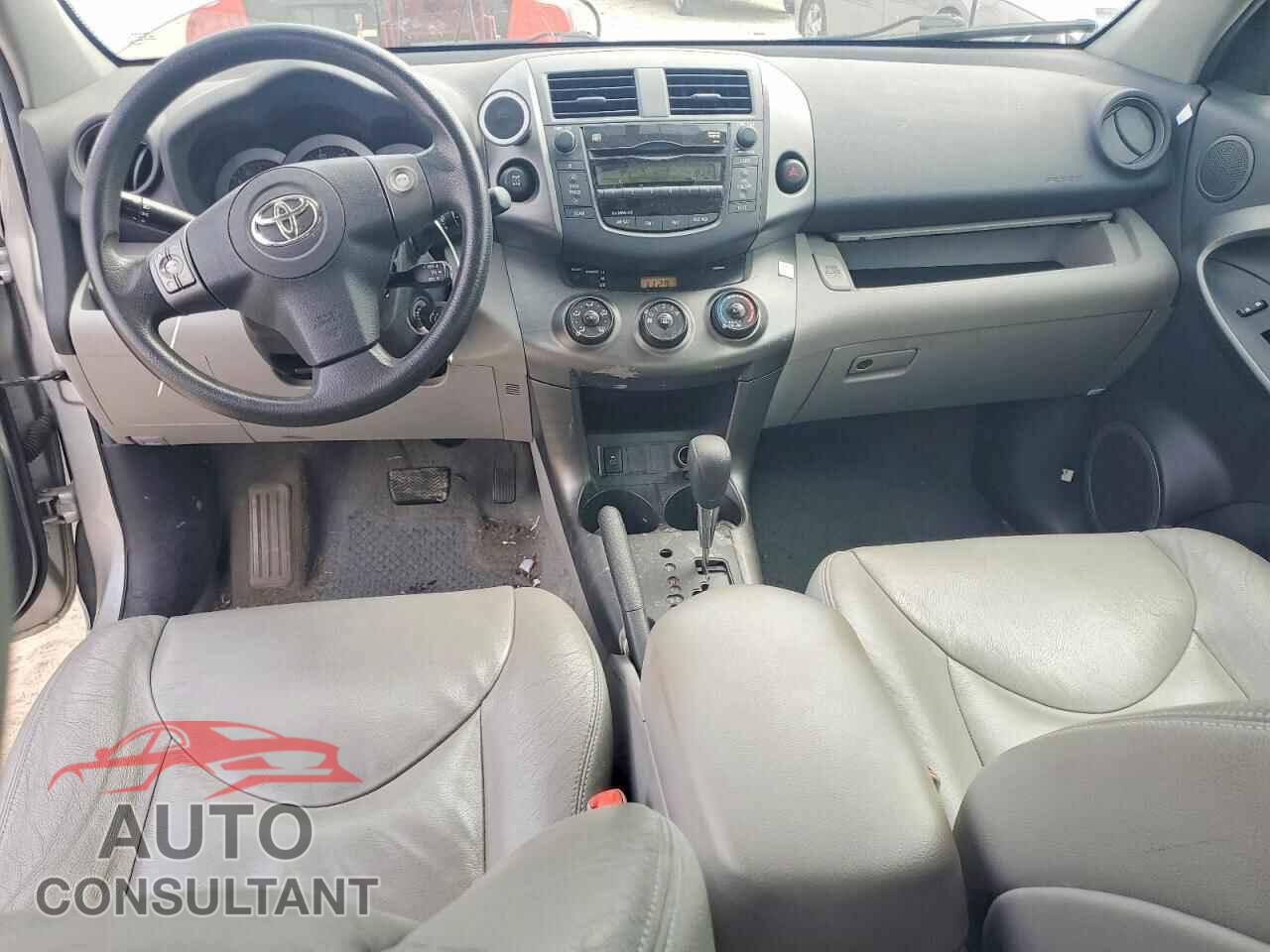 TOYOTA RAV4 2011 - 2T3BF4DV9BW148134