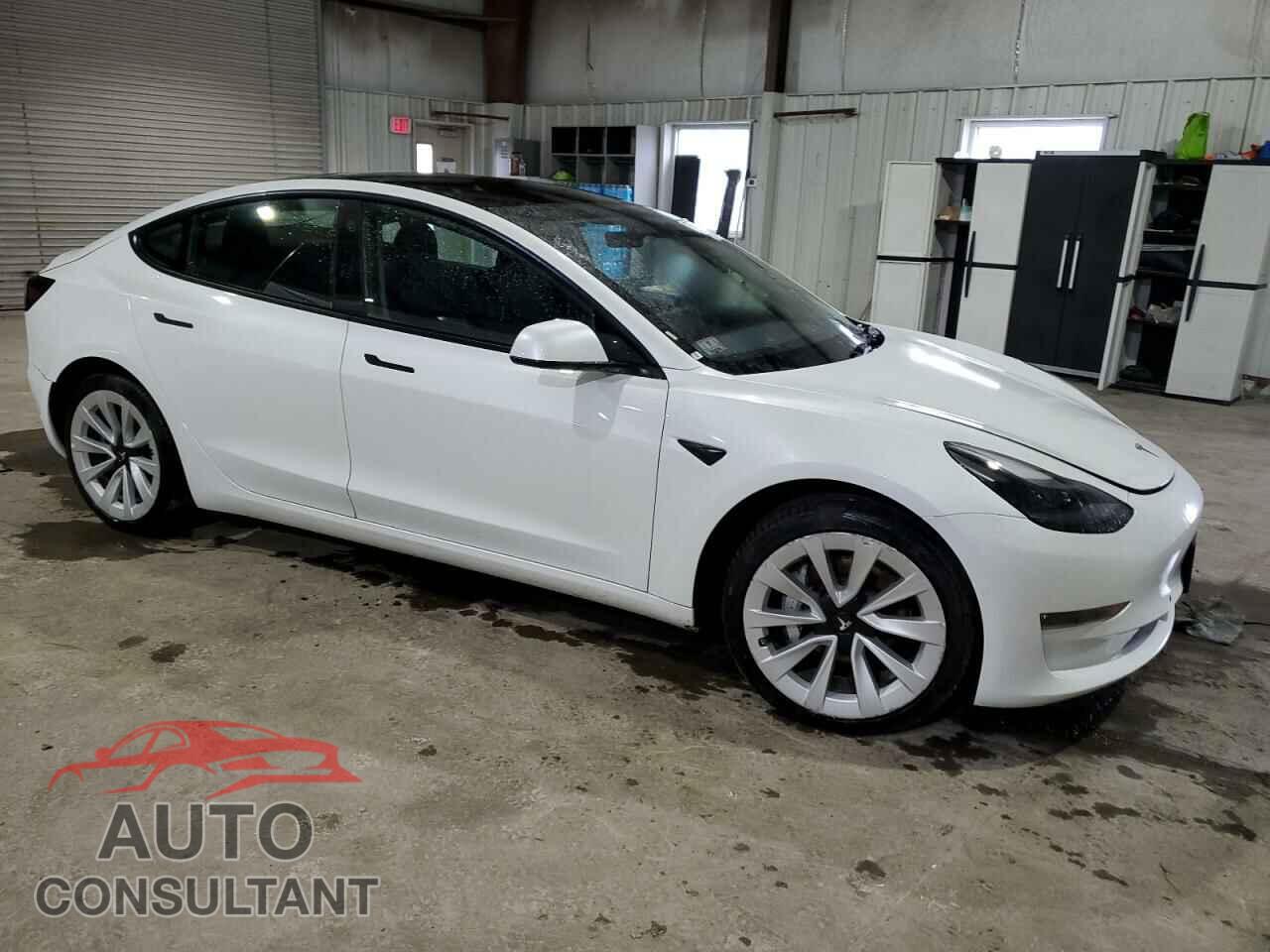 TESLA MODEL 3 2022 - 5YJ3E1EB9NF290133