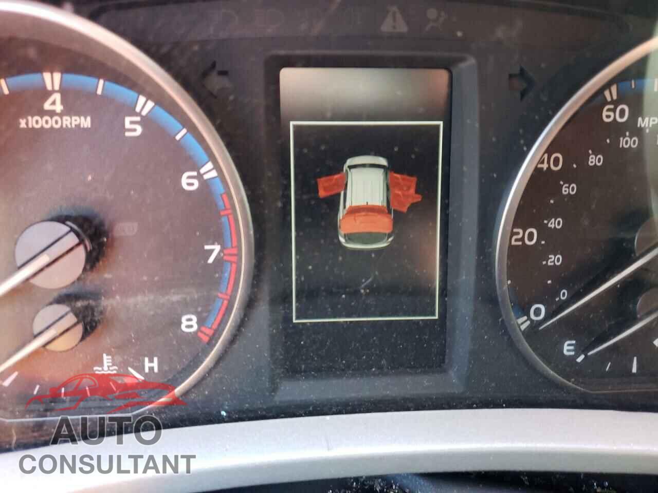 TOYOTA RAV4 2017 - 2T3BFREV9HW671545
