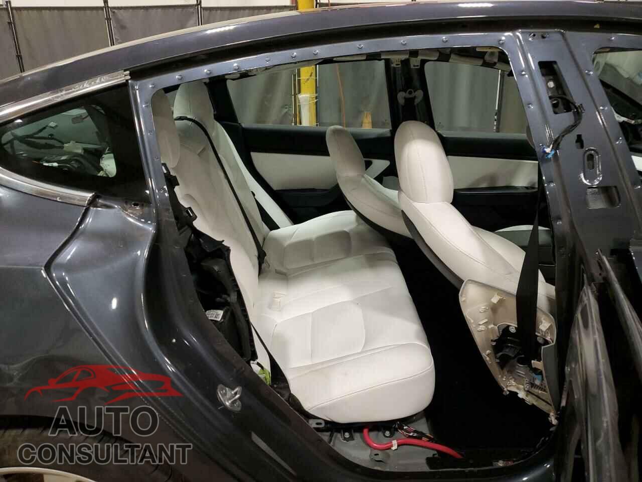 TESLA MODEL 3 2020 - 5YJ3E1EB4LF795980