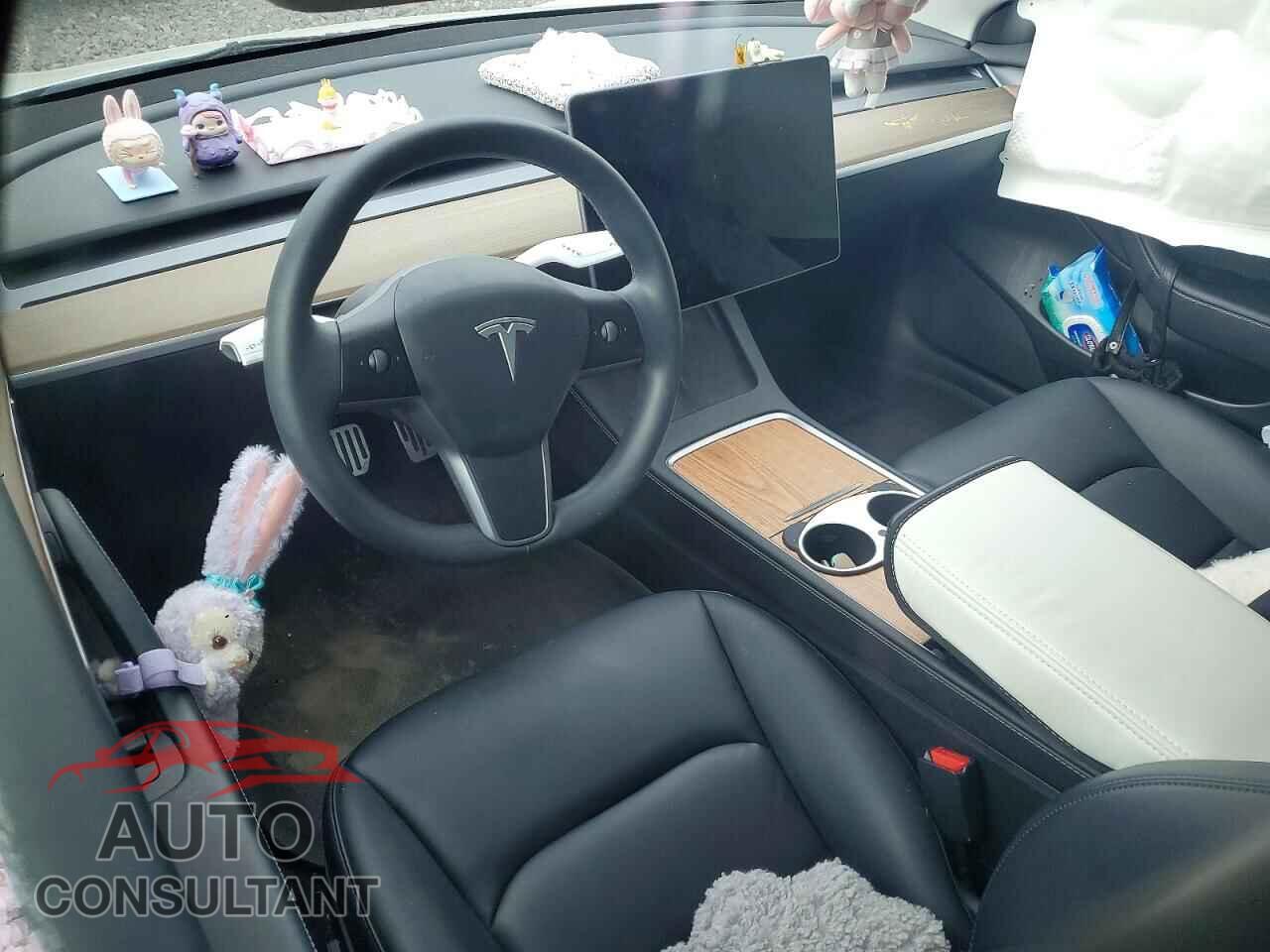 TESLA MODEL 3 2023 - 5YJ3E1EA8PF493508