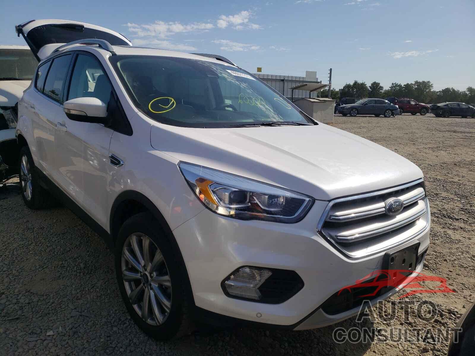 FORD ESCAPE 2018 - 1FMCU9J9XJUC09772