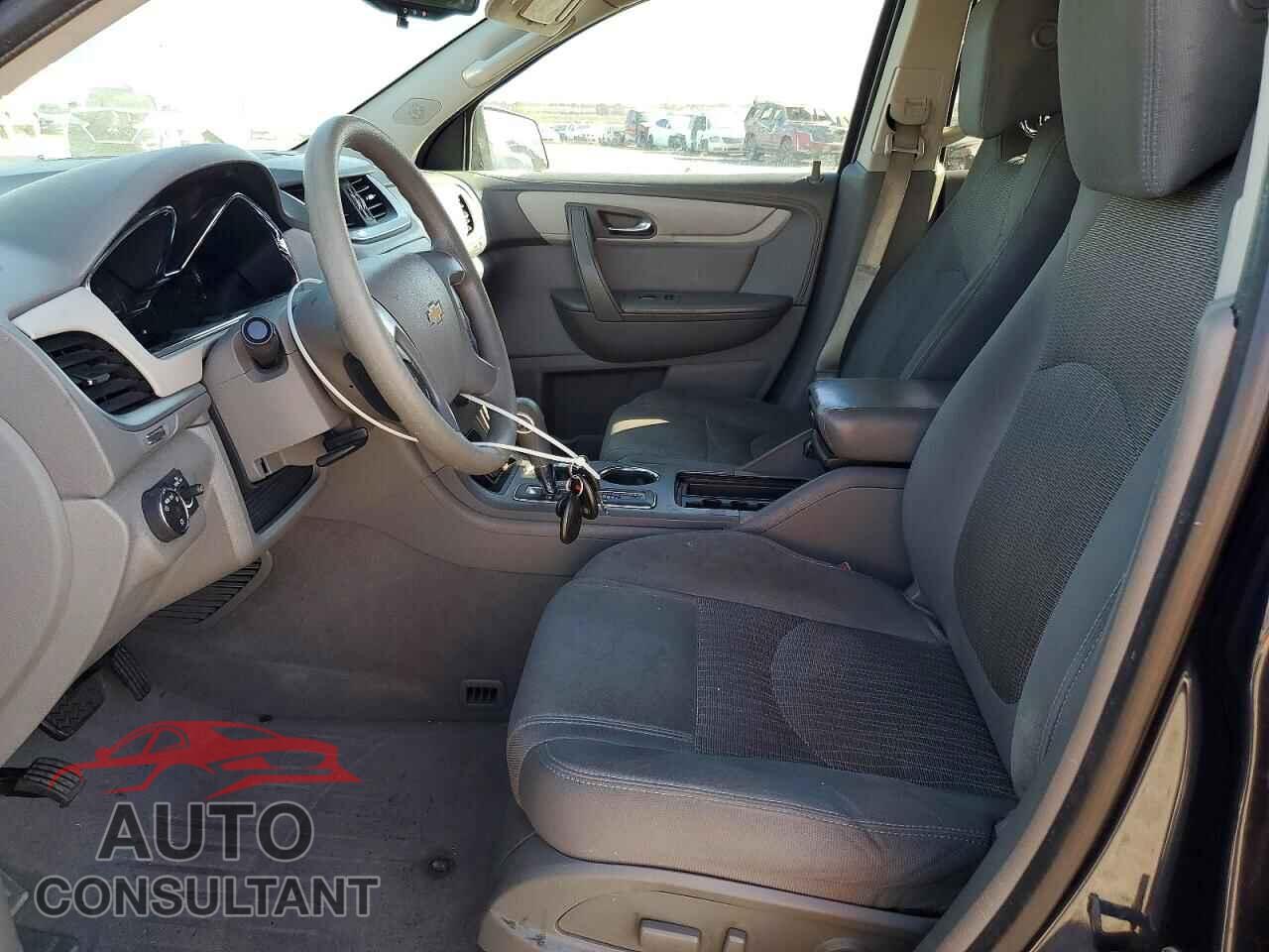 CHEVROLET TRAVERSE 2015 - 1GNKRFKD0FJ107982