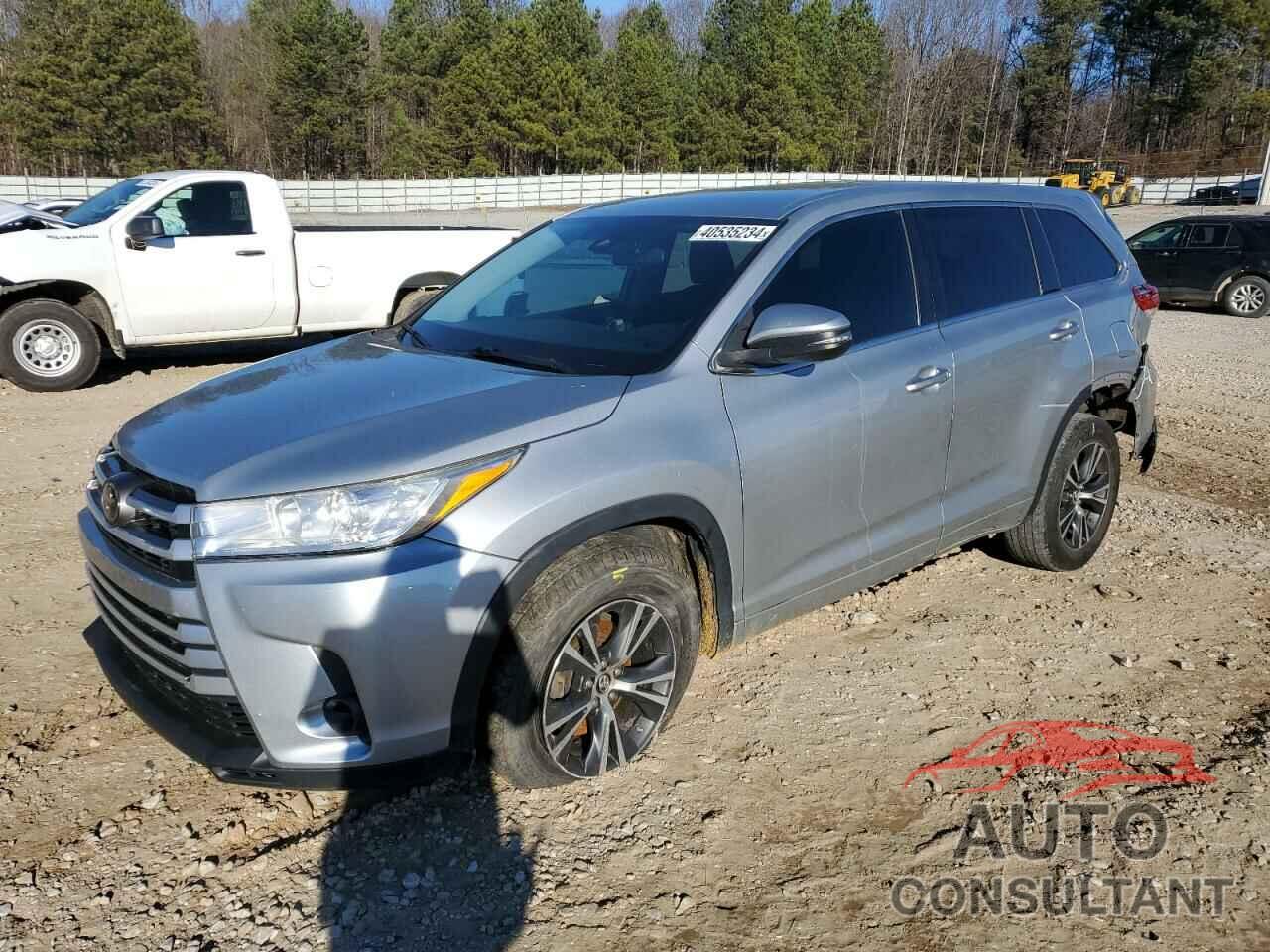 TOYOTA HIGHLANDER 2018 - 5TDZZRFH0JS246835