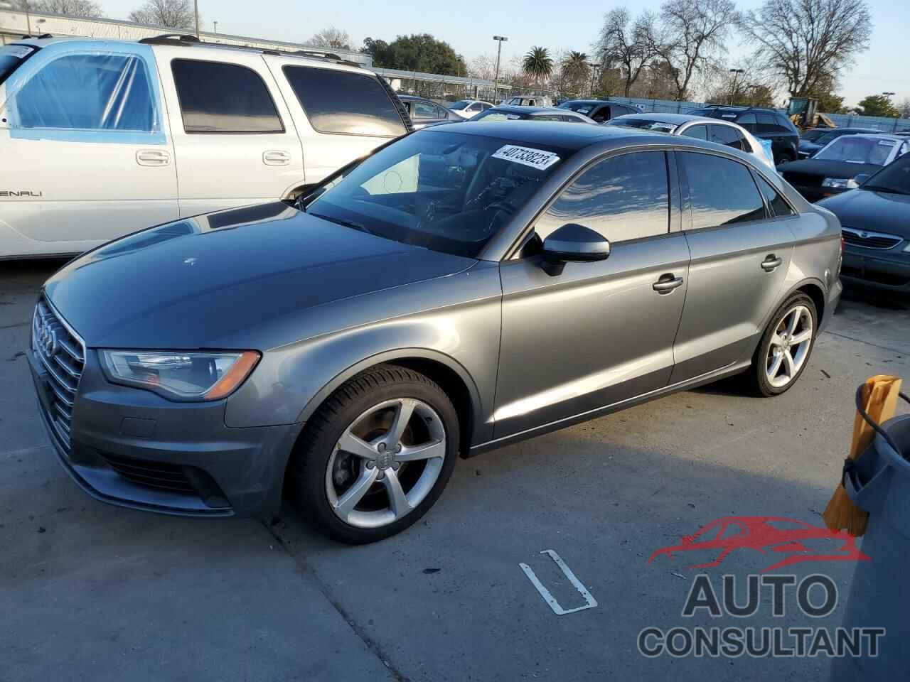 AUDI A3 2015 - WAUACGFF5F1019546