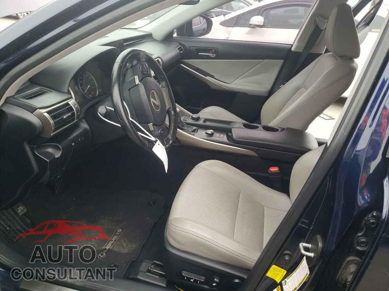 LEXUS IS 2015 - JTHBF1D24F5079773