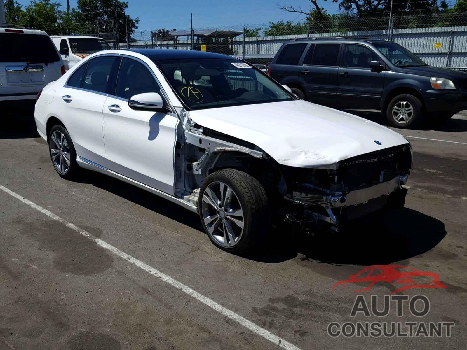 MERCEDES-BENZ C300 2017 - 55SWF4KB4HU203807