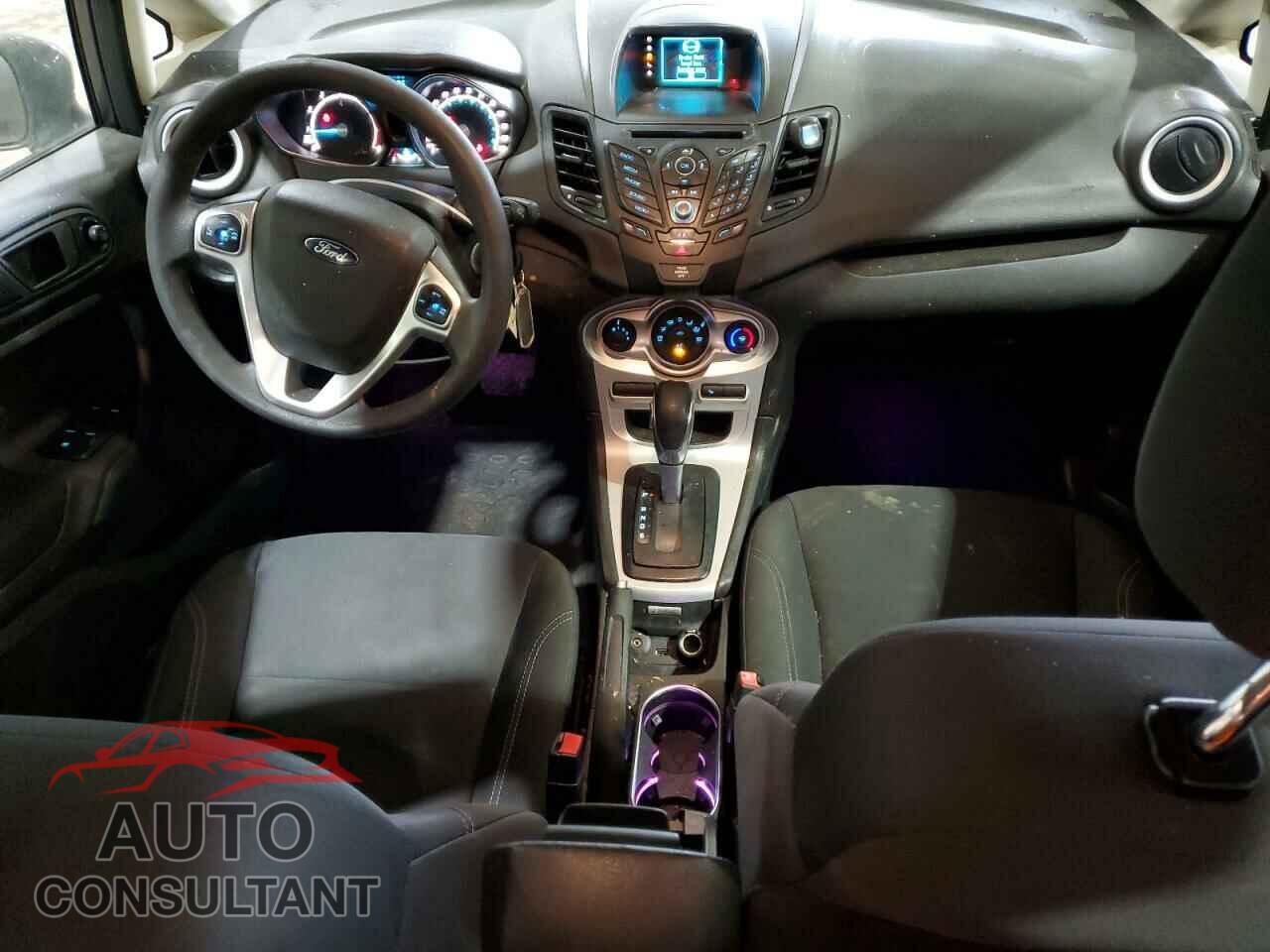 FORD FIESTA 2017 - 3FADP4EJ3HM135767