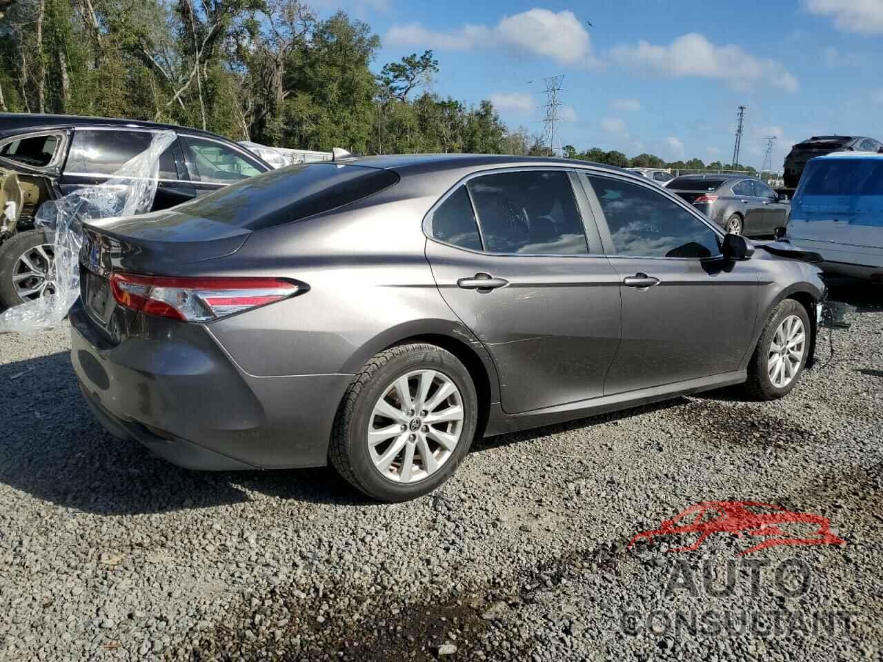 TOYOTA CAMRY 2020 - 4T1C11AKXLU978532