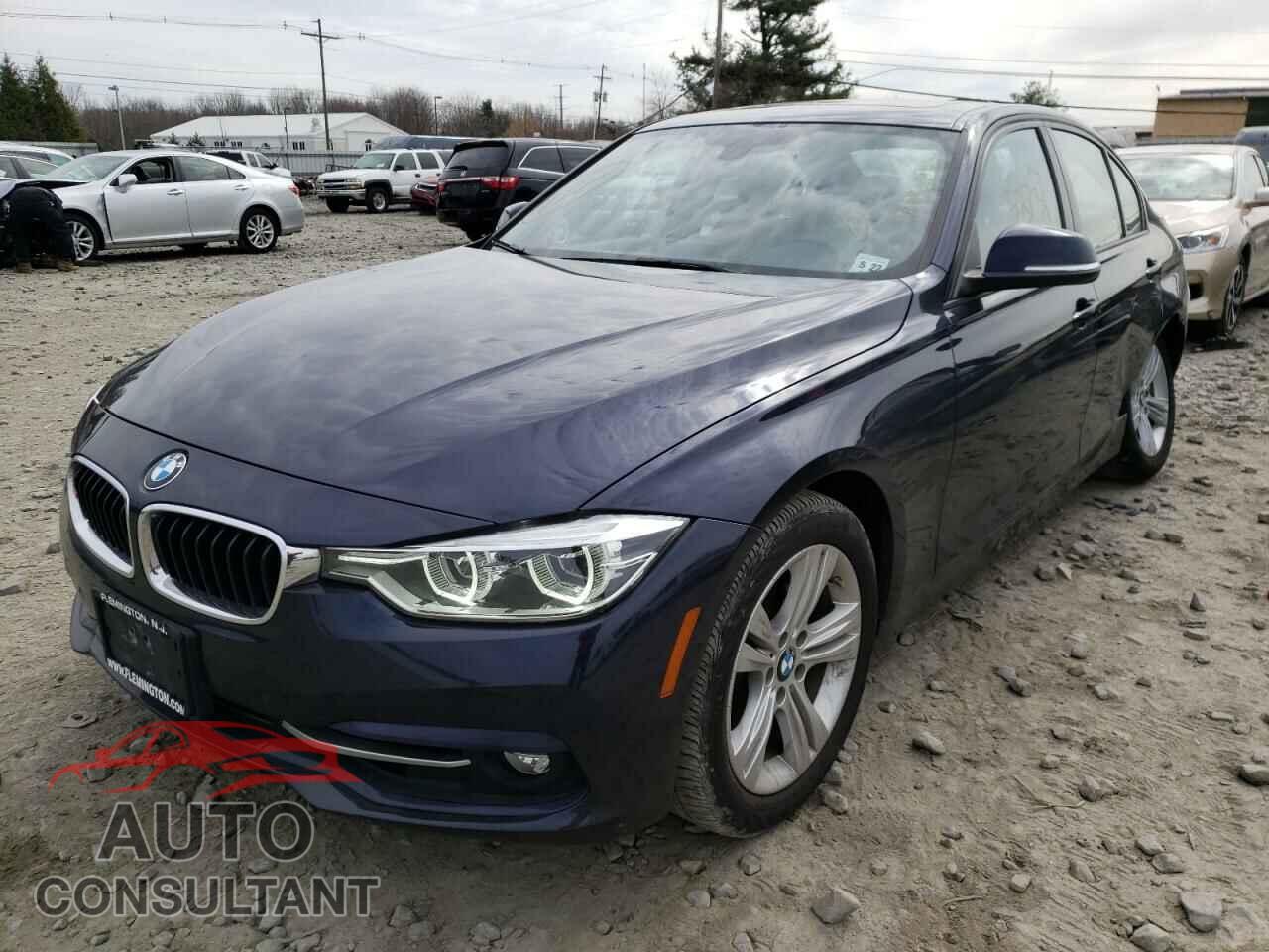 BMW 3 SERIES 2016 - WBA8E3G55GNU05269