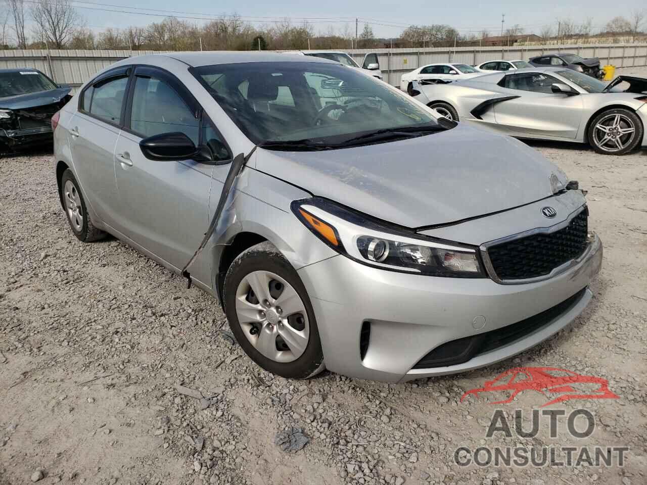 KIA FORTE 2017 - 3KPFK4A75HE102968