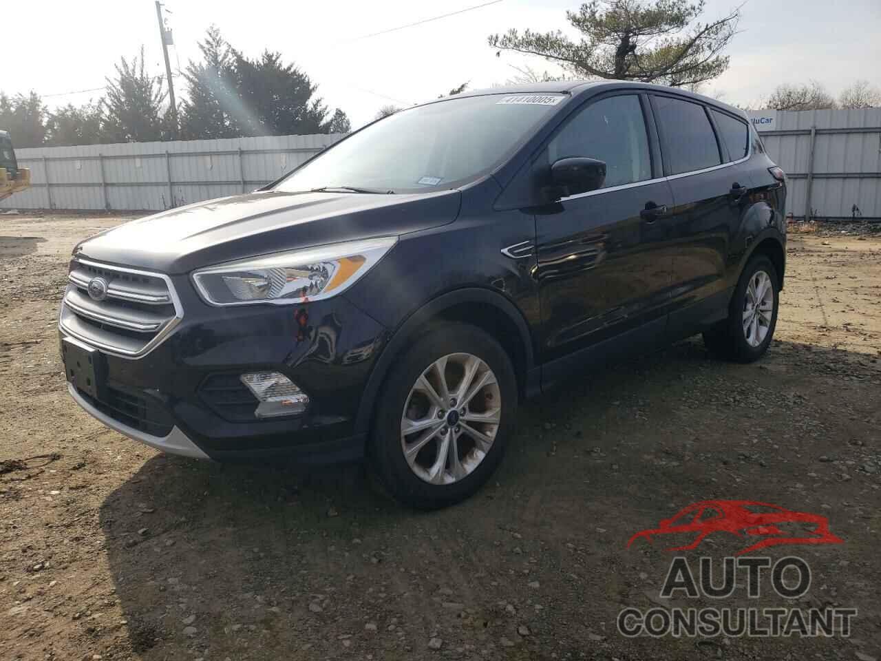 FORD ESCAPE 2017 - 1FMCU0GD2HUD08412