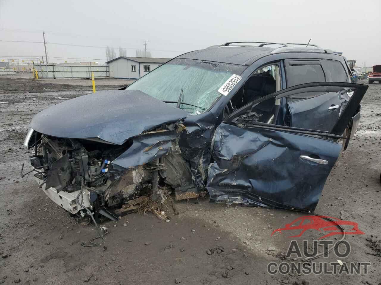 NISSAN PATHFINDER 2013 - 5N1AR2MMXDC656113