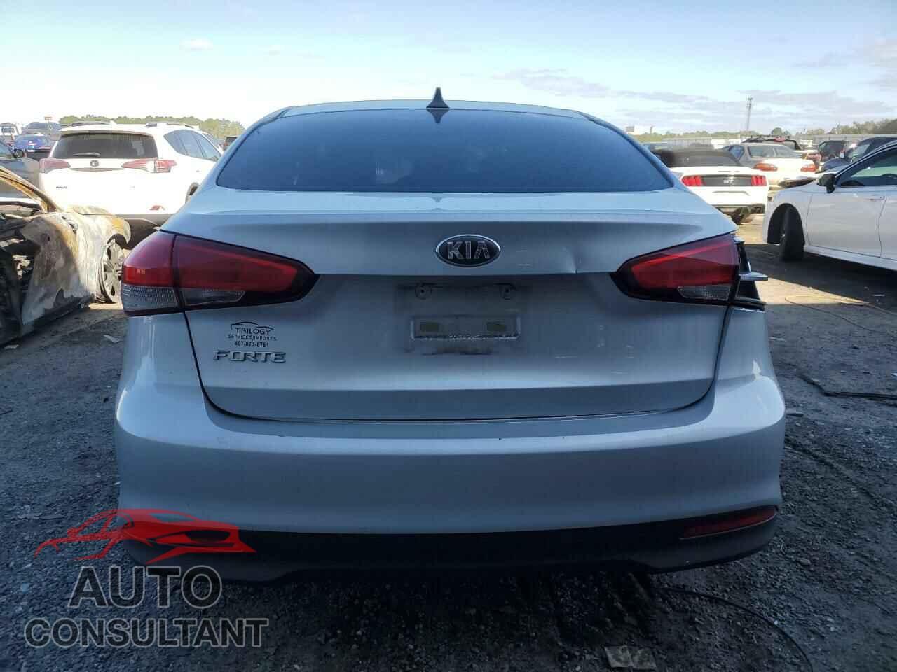 KIA FORTE 2017 - 3KPFK4A75HE019055