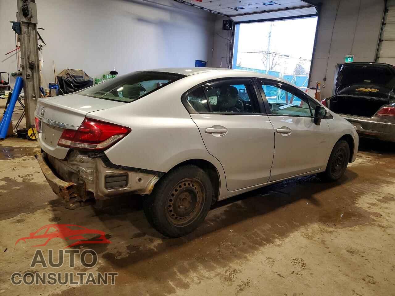 HONDA CIVIC 2014 - 2HGFB2F43EH015560