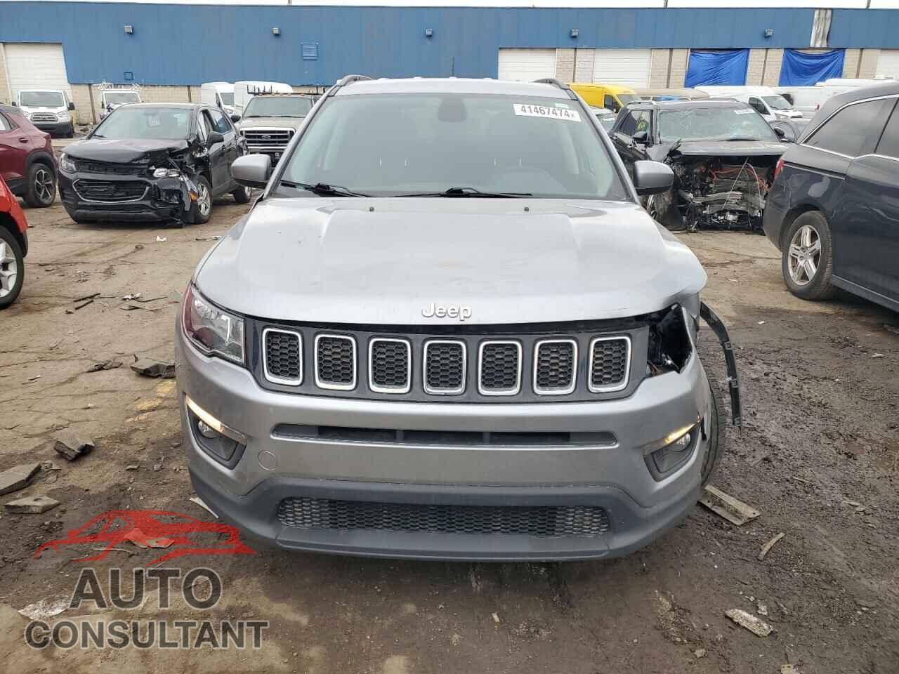 JEEP COMPASS 2018 - 3C4NJCBB7JT411208