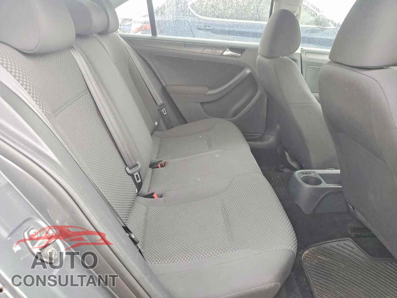 VOLKSWAGEN JETTA 2012 - 3VW2K7AJ5CM358048