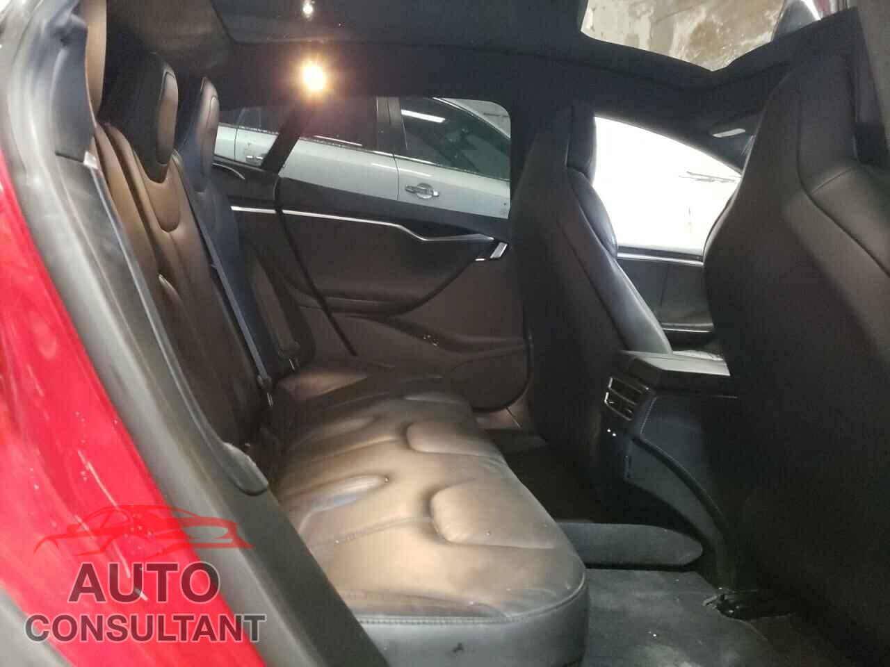 TESLA MODEL S 2017 - 5YJSA1E26HF184301